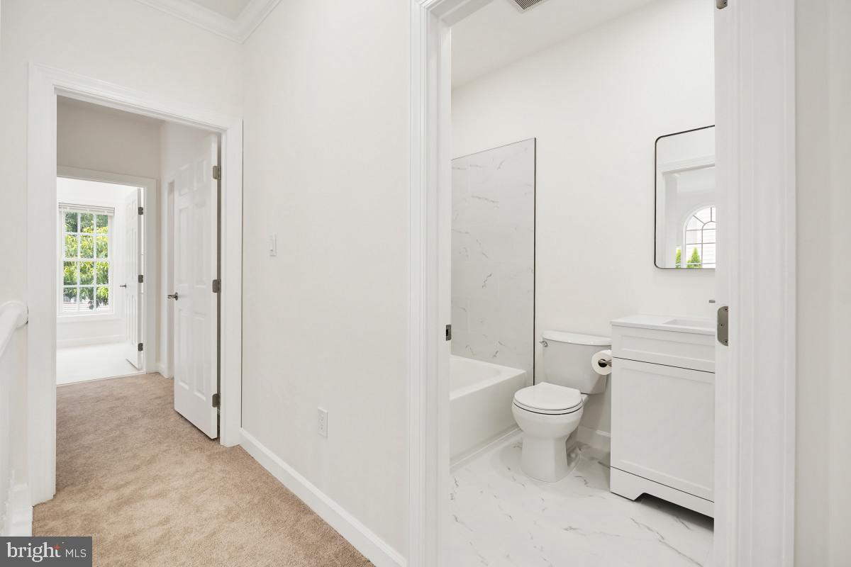 QUINCE ORCHARD PARK - Residential