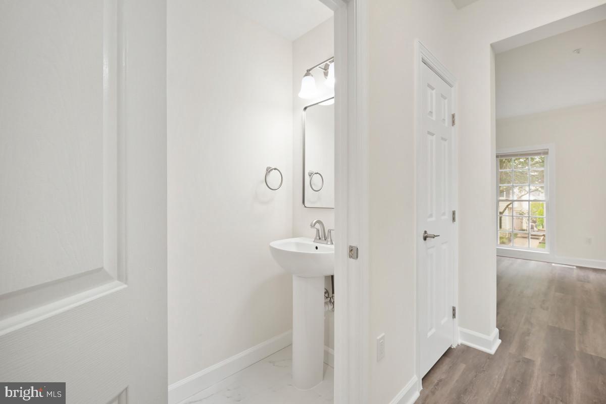 QUINCE ORCHARD PARK - Residential
