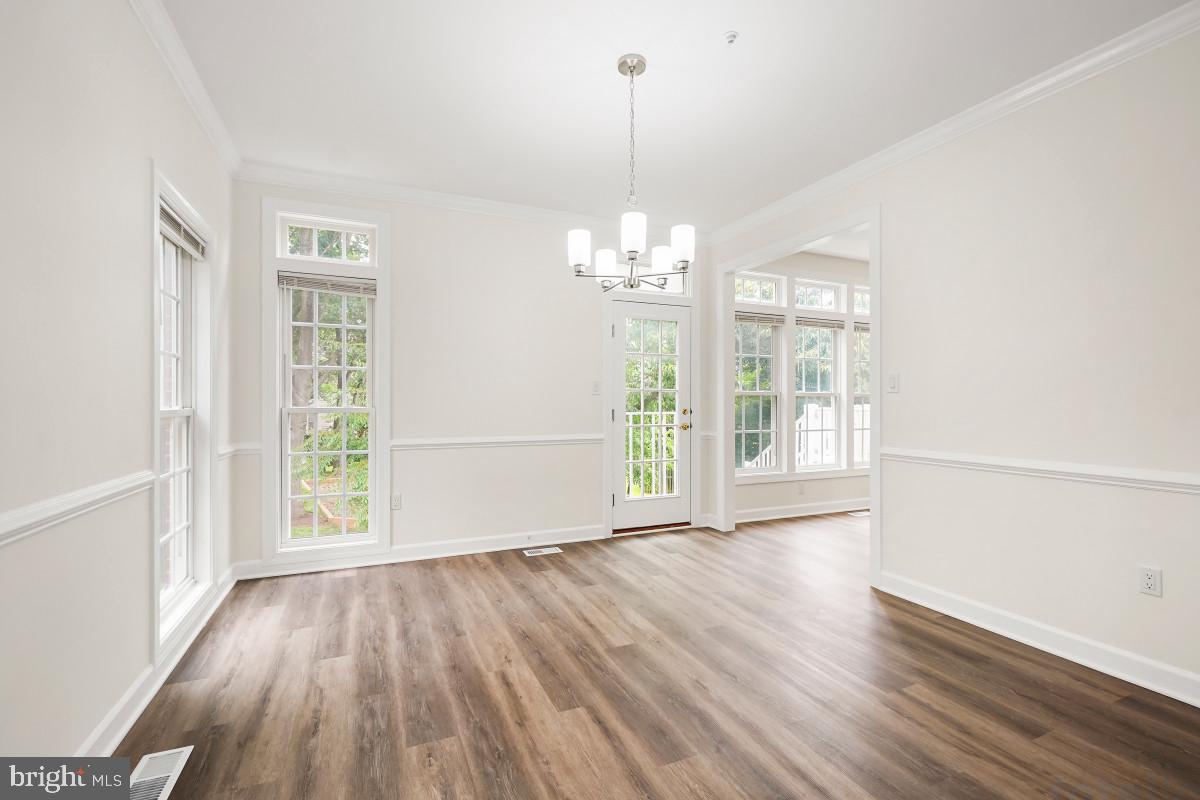 QUINCE ORCHARD PARK - Residential