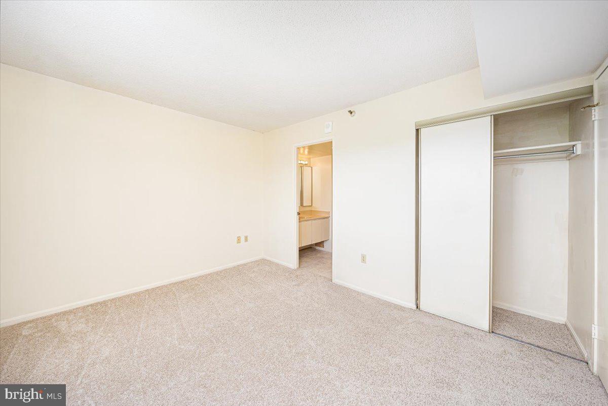 GREENS AT LEISURE WORLD - Residential