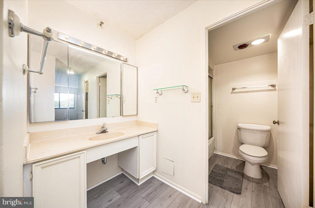 GREENS AT LEISURE WORLD - Residential