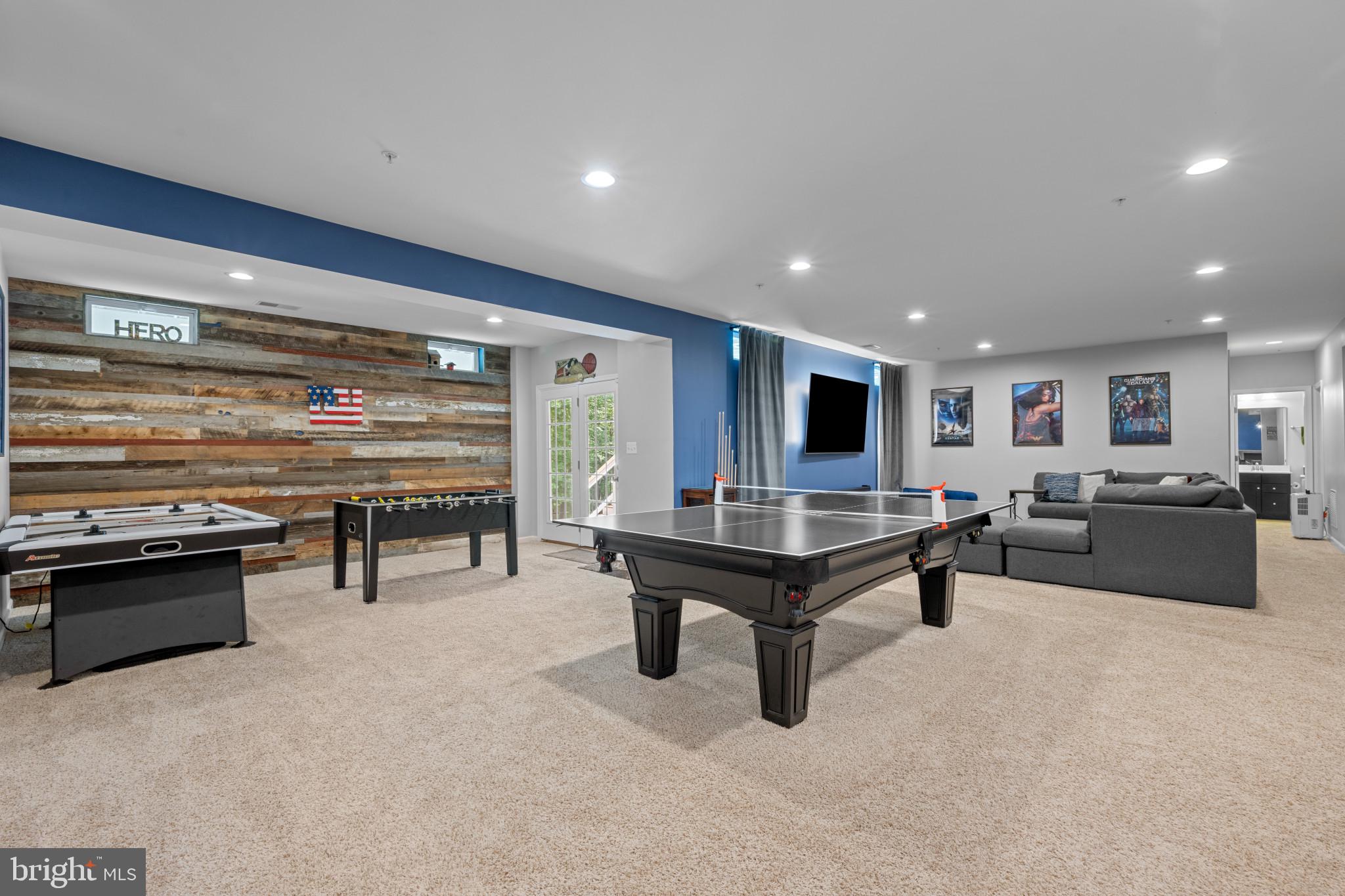ESTATES AT LIBERTY RESERVOIR - Residential
