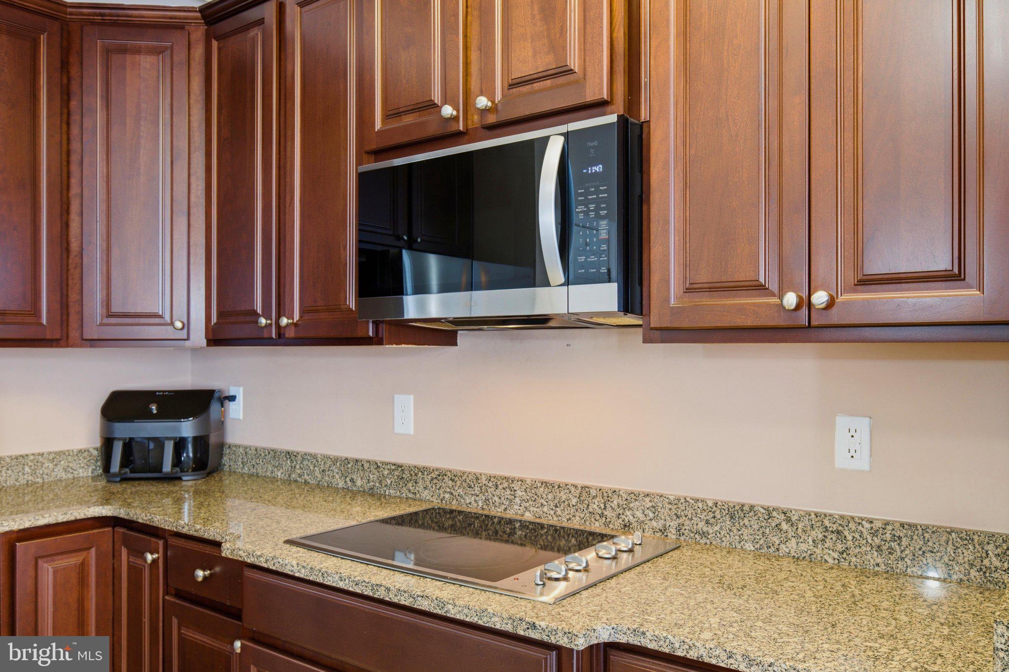RICHFIELD STATION VILLAGE - Residential