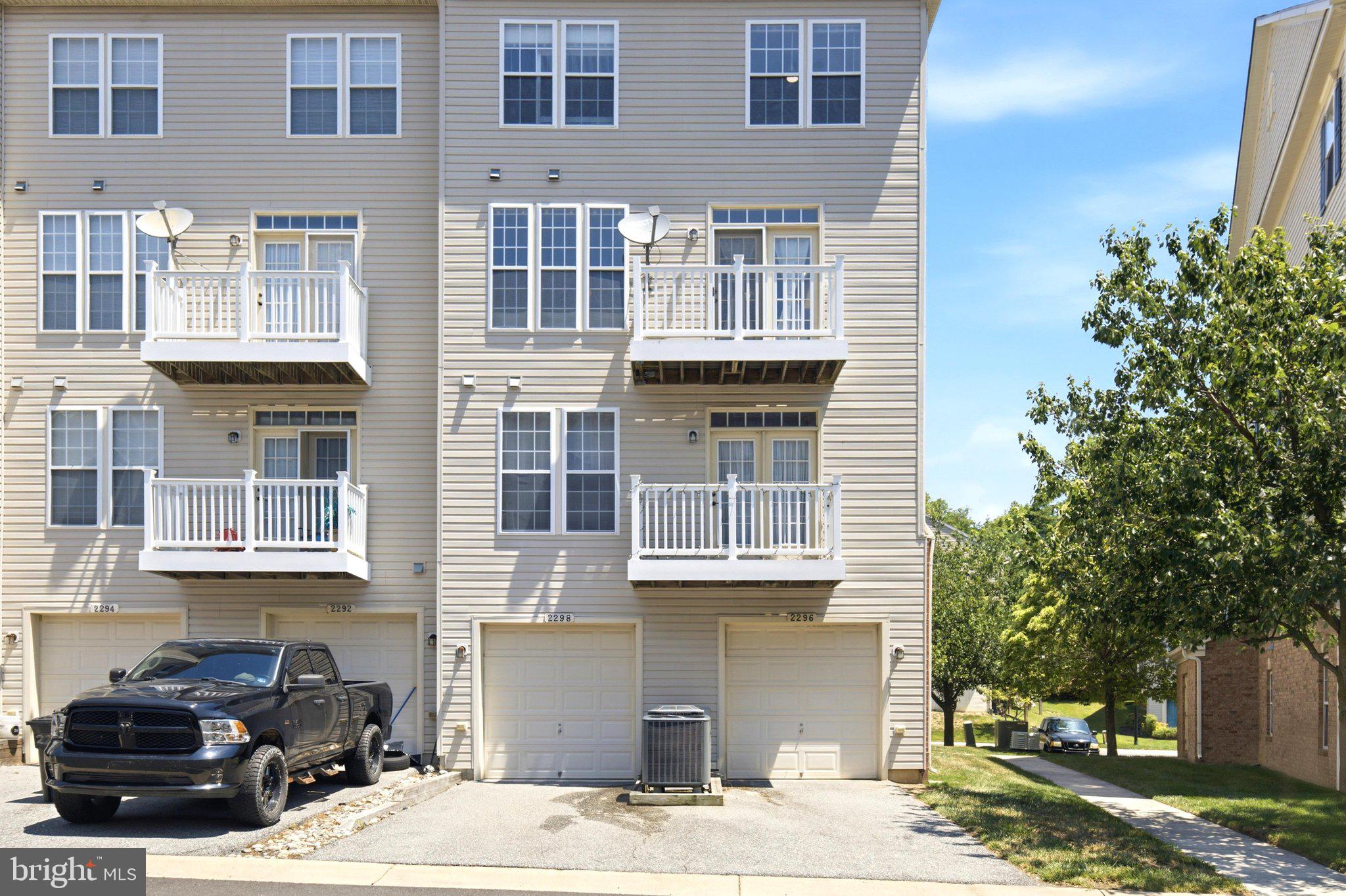 RICHFIELD STATION VILLAGE - Residential