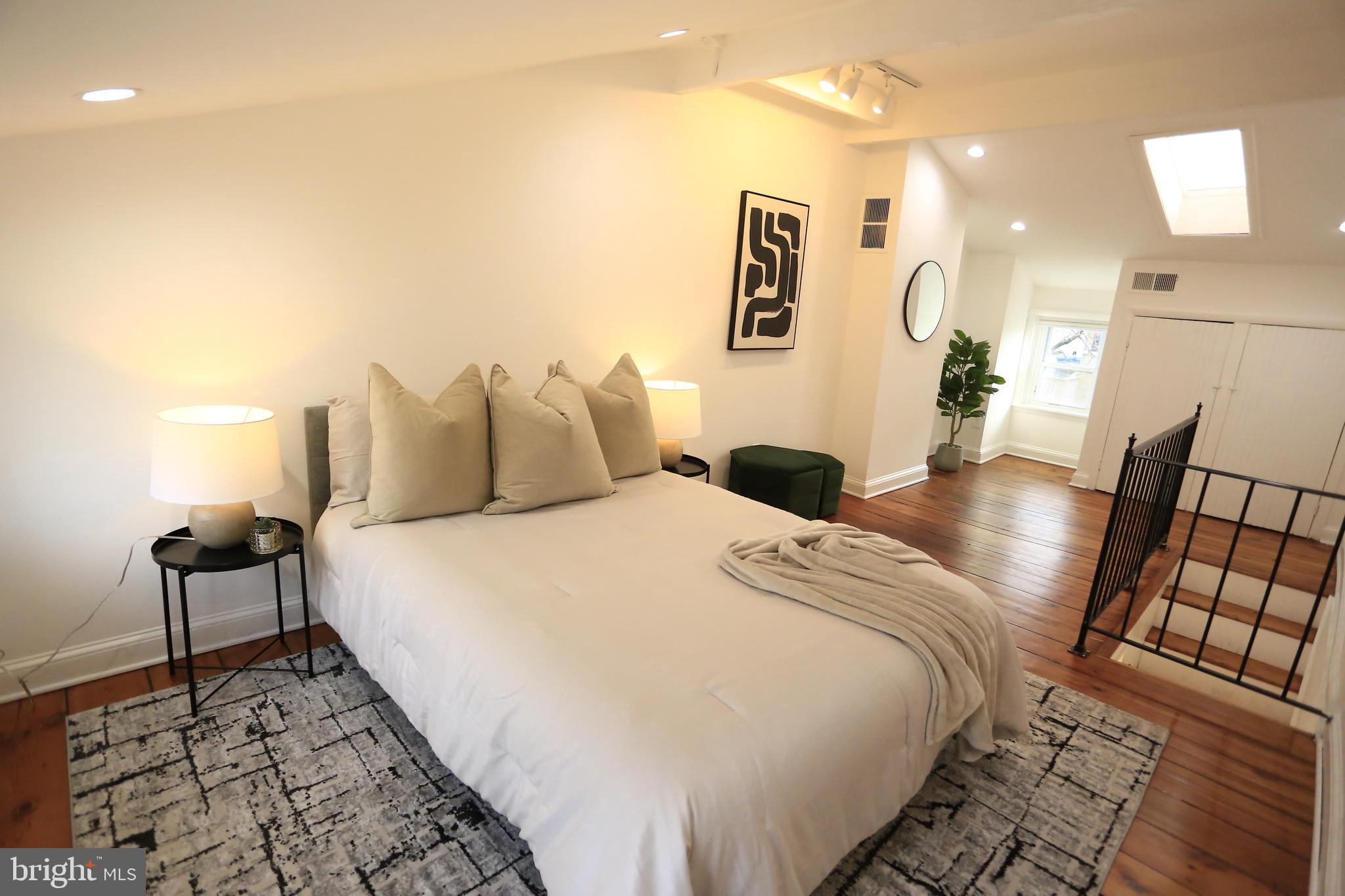 FEDERAL HILL HISTORIC DISTRICT - Residential Lease