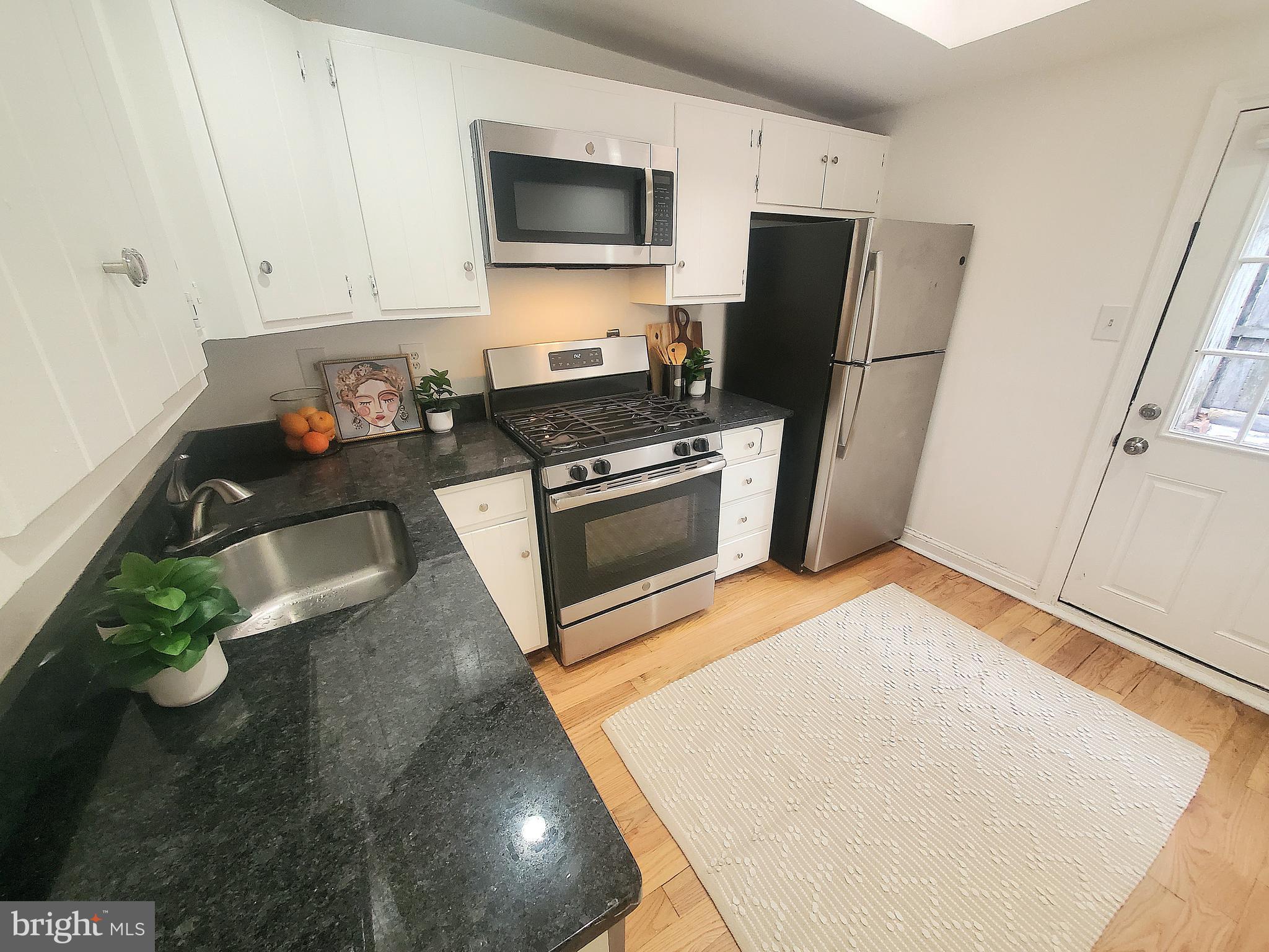 FEDERAL HILL HISTORIC DISTRICT - Residential Lease