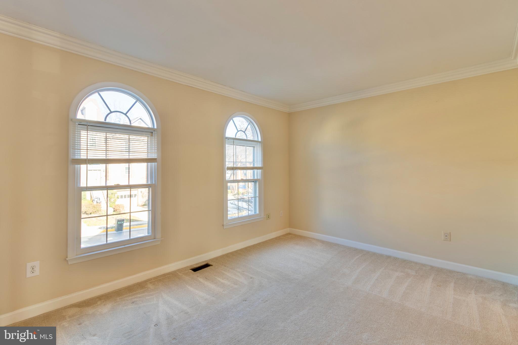 KINGSTOWNE - Residential Lease