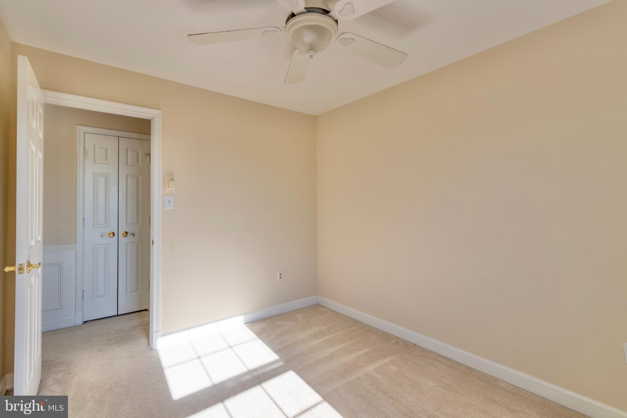 KINGSTOWNE - Residential Lease