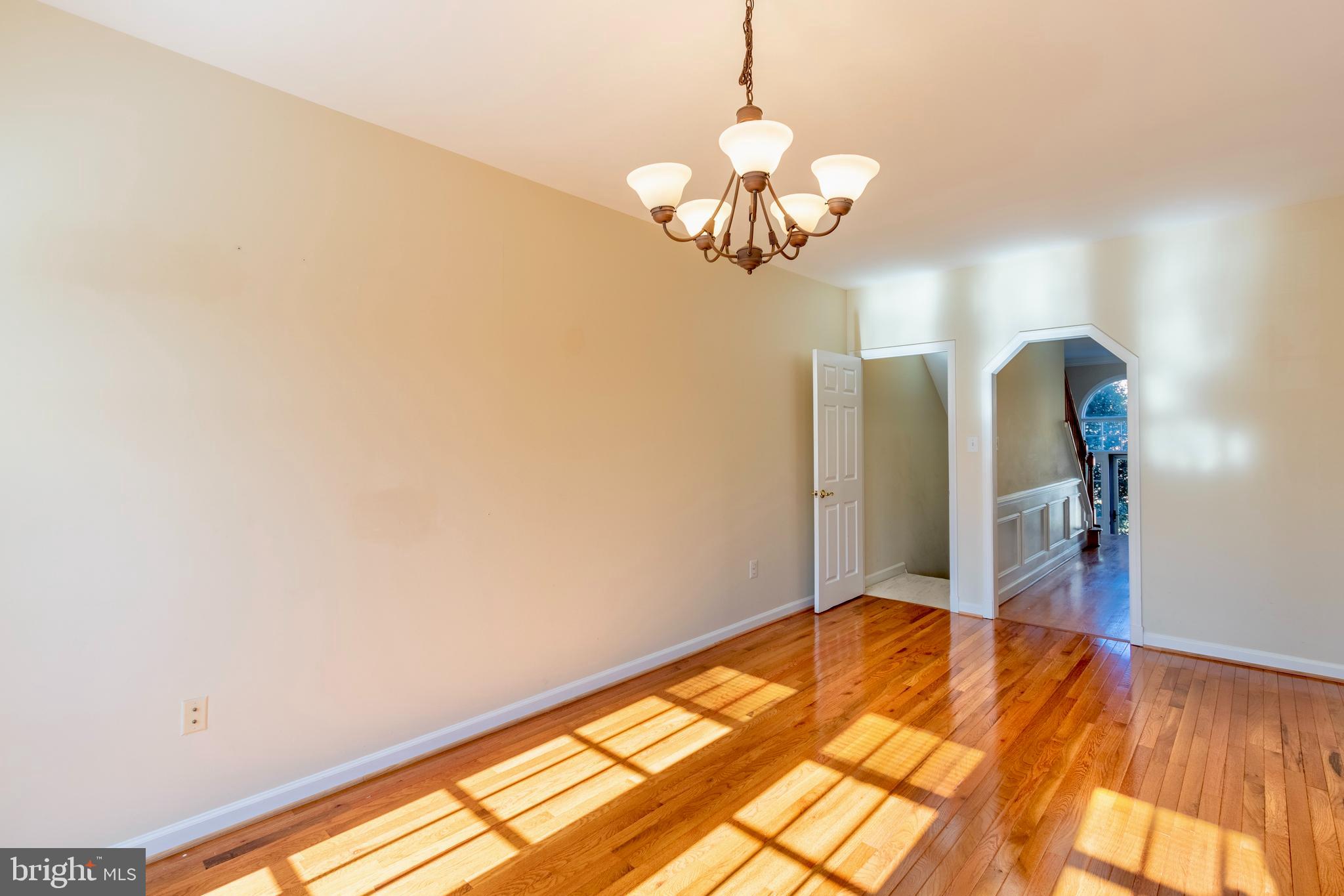 KINGSTOWNE - Residential Lease