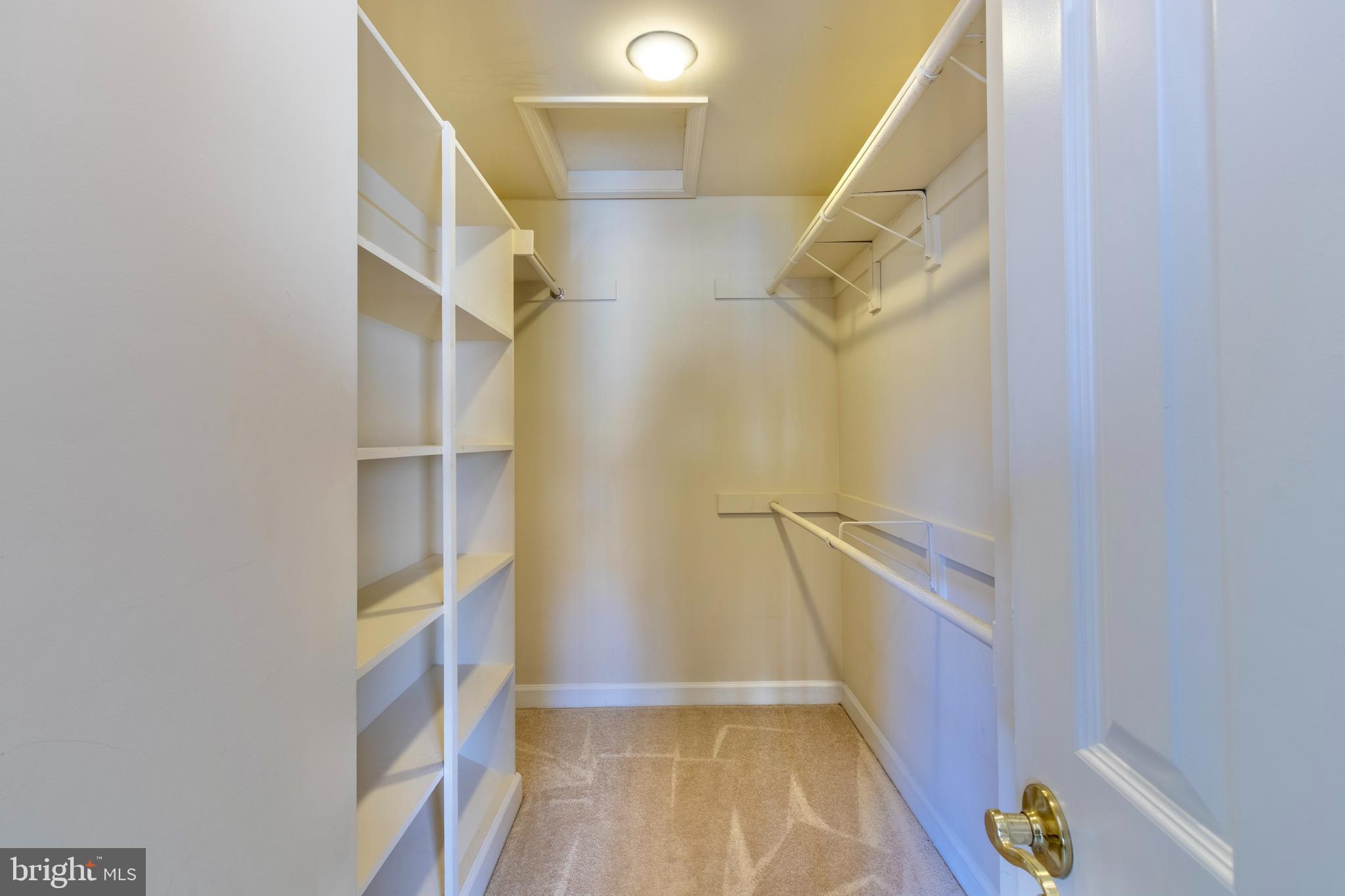 KINGSTOWNE - Residential Lease
