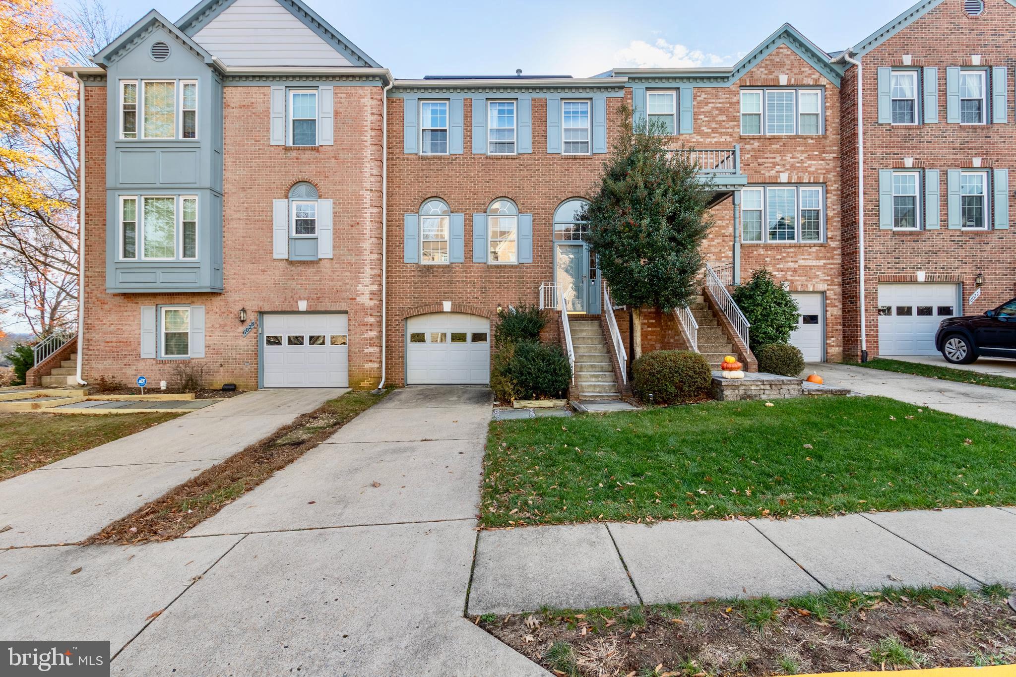 KINGSTOWNE - Residential Lease
