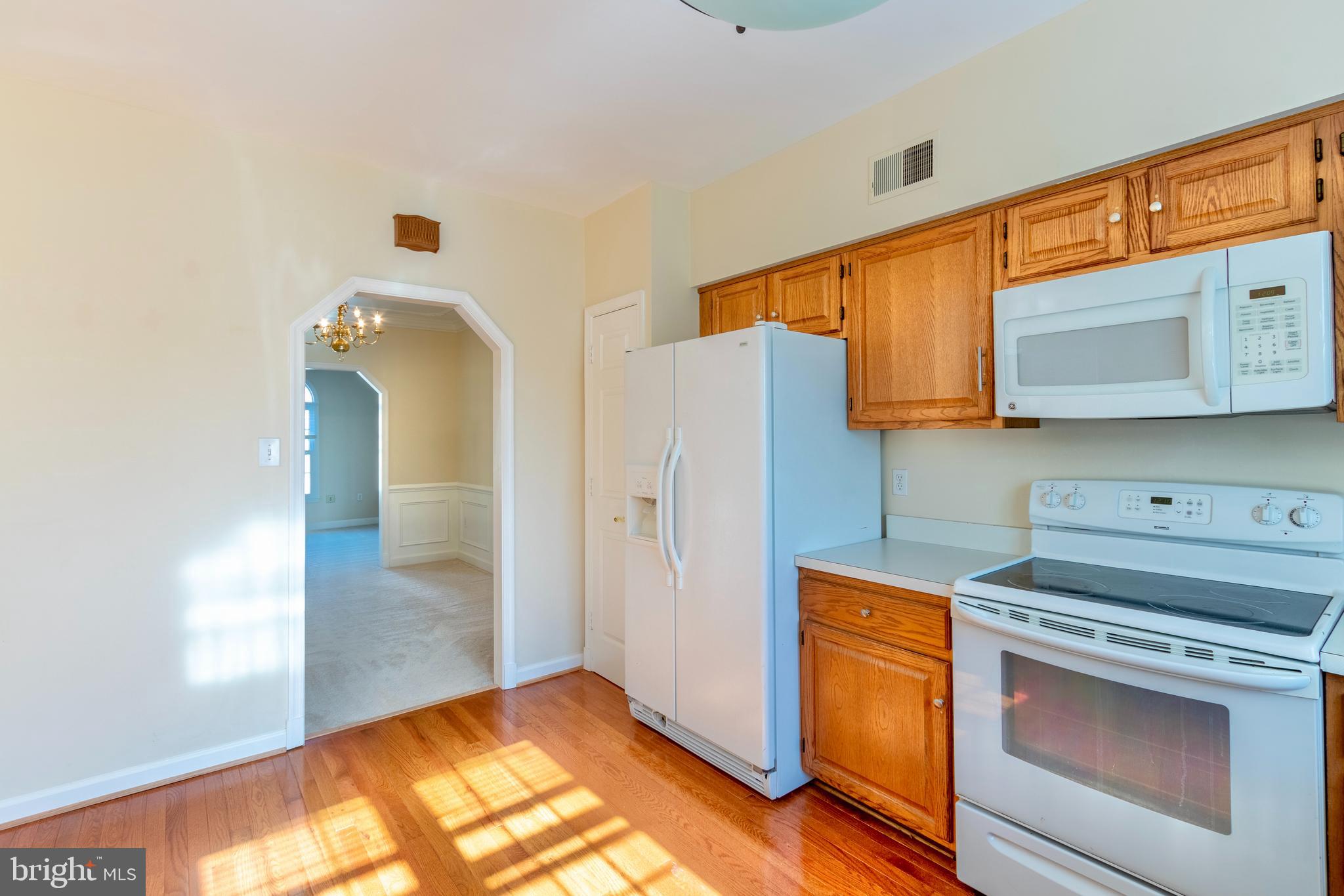 KINGSTOWNE - Residential Lease