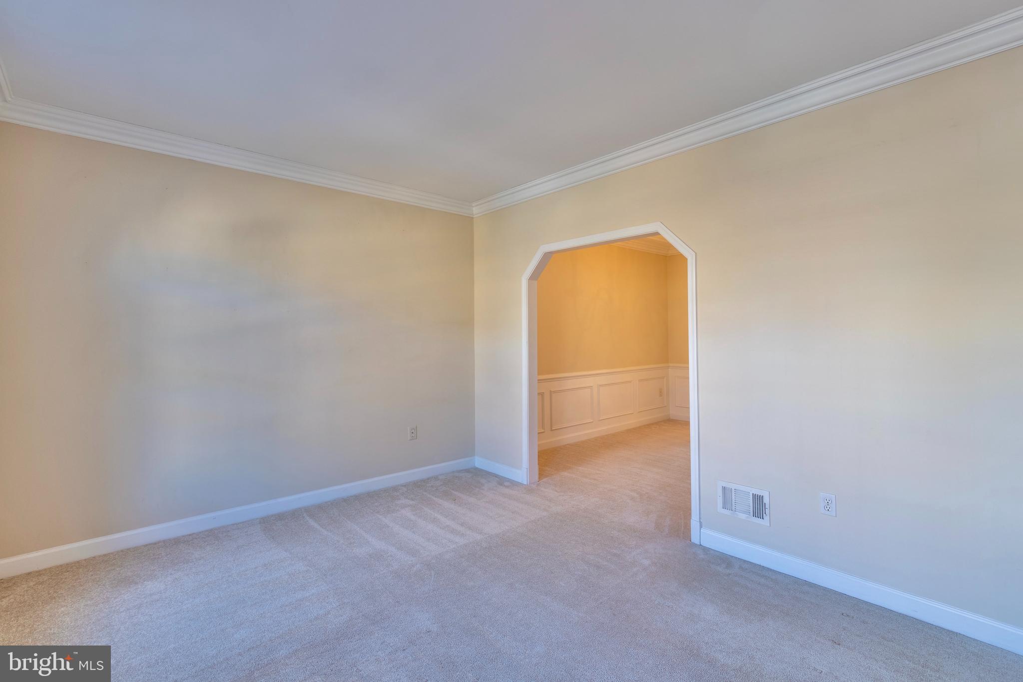 KINGSTOWNE - Residential Lease