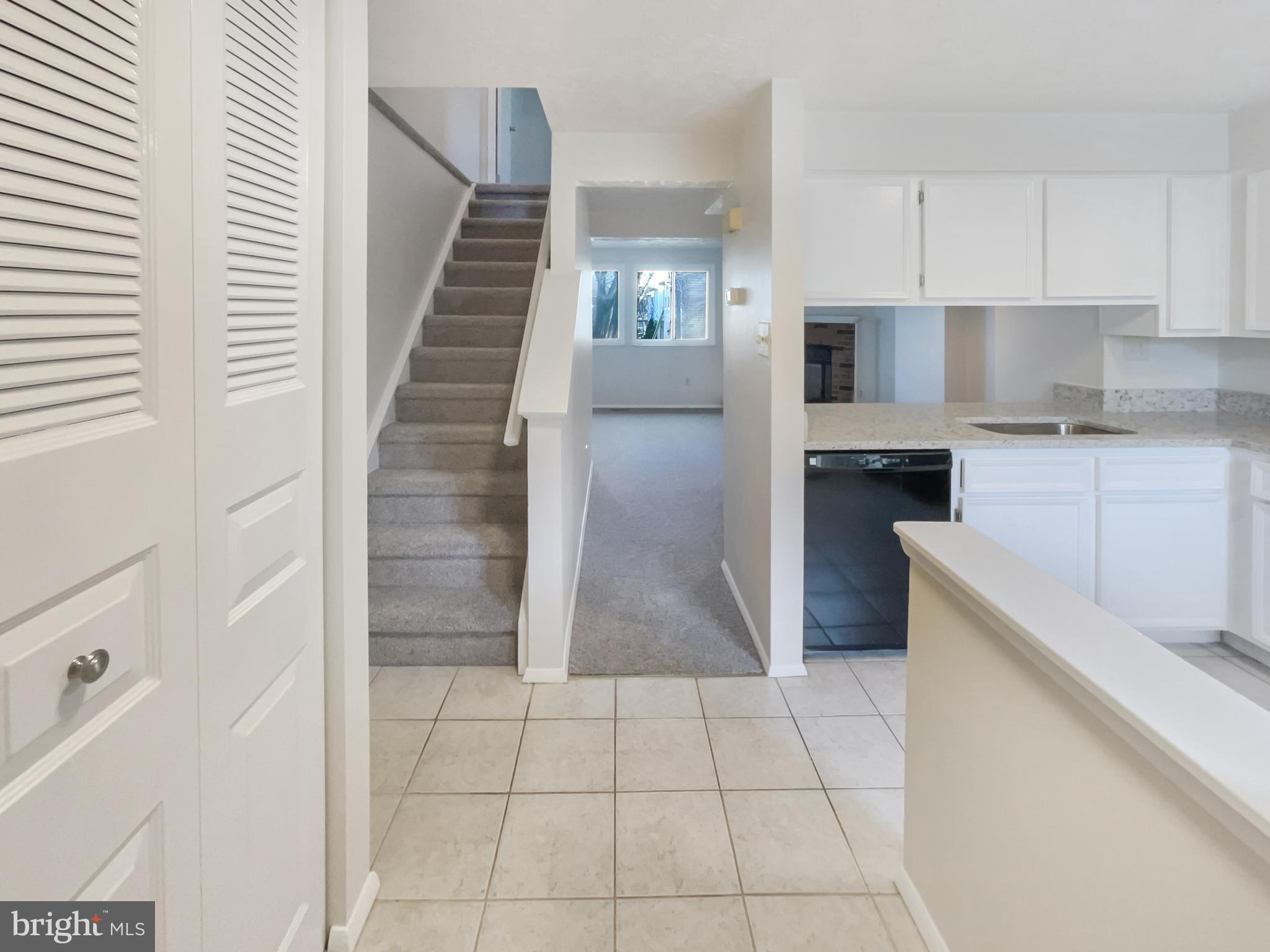 HUNINGTON RIDGE - Residential