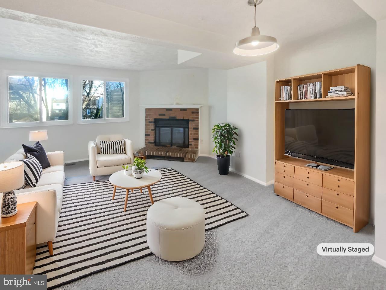 HUNINGTON RIDGE - Residential