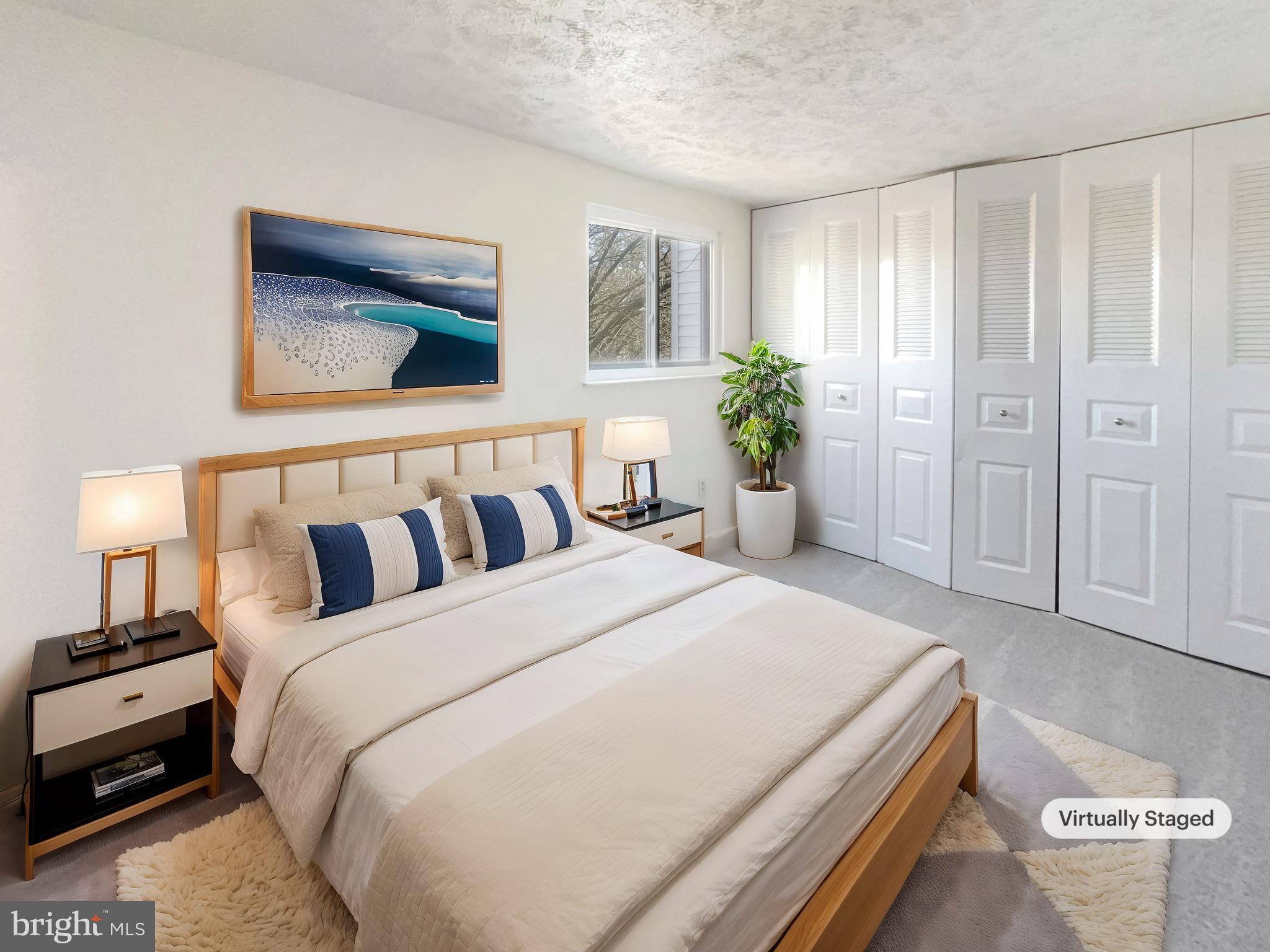 HUNINGTON RIDGE - Residential