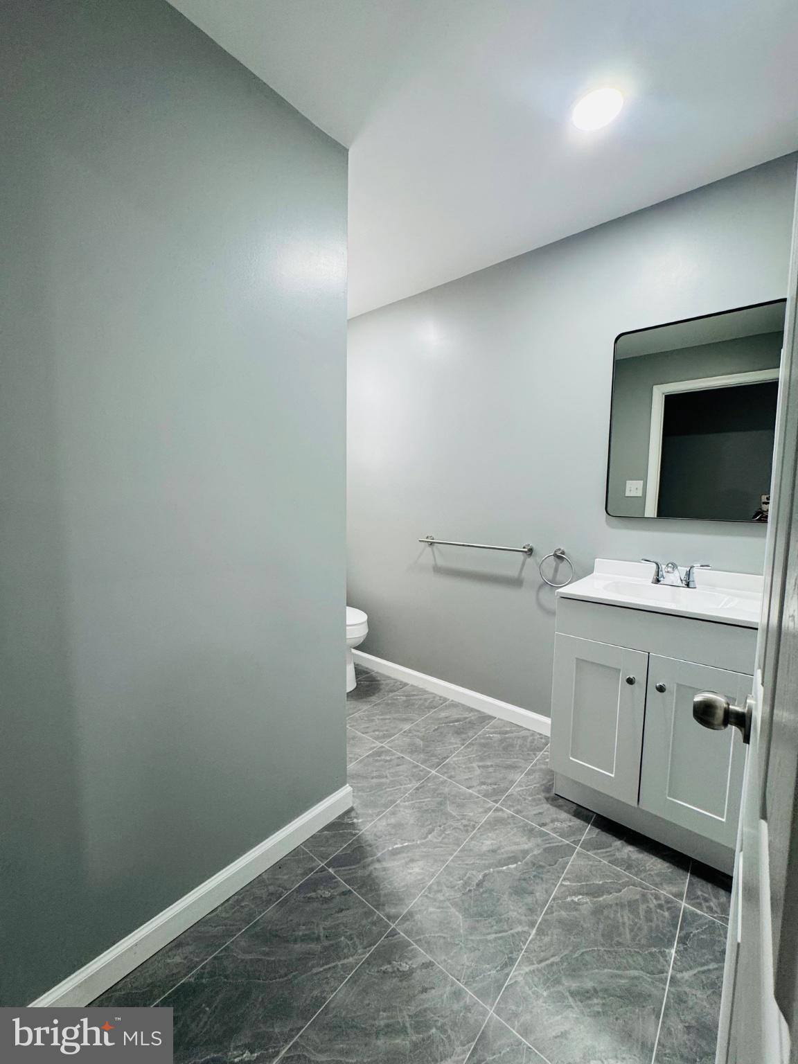 MAYFAIR - Residential
