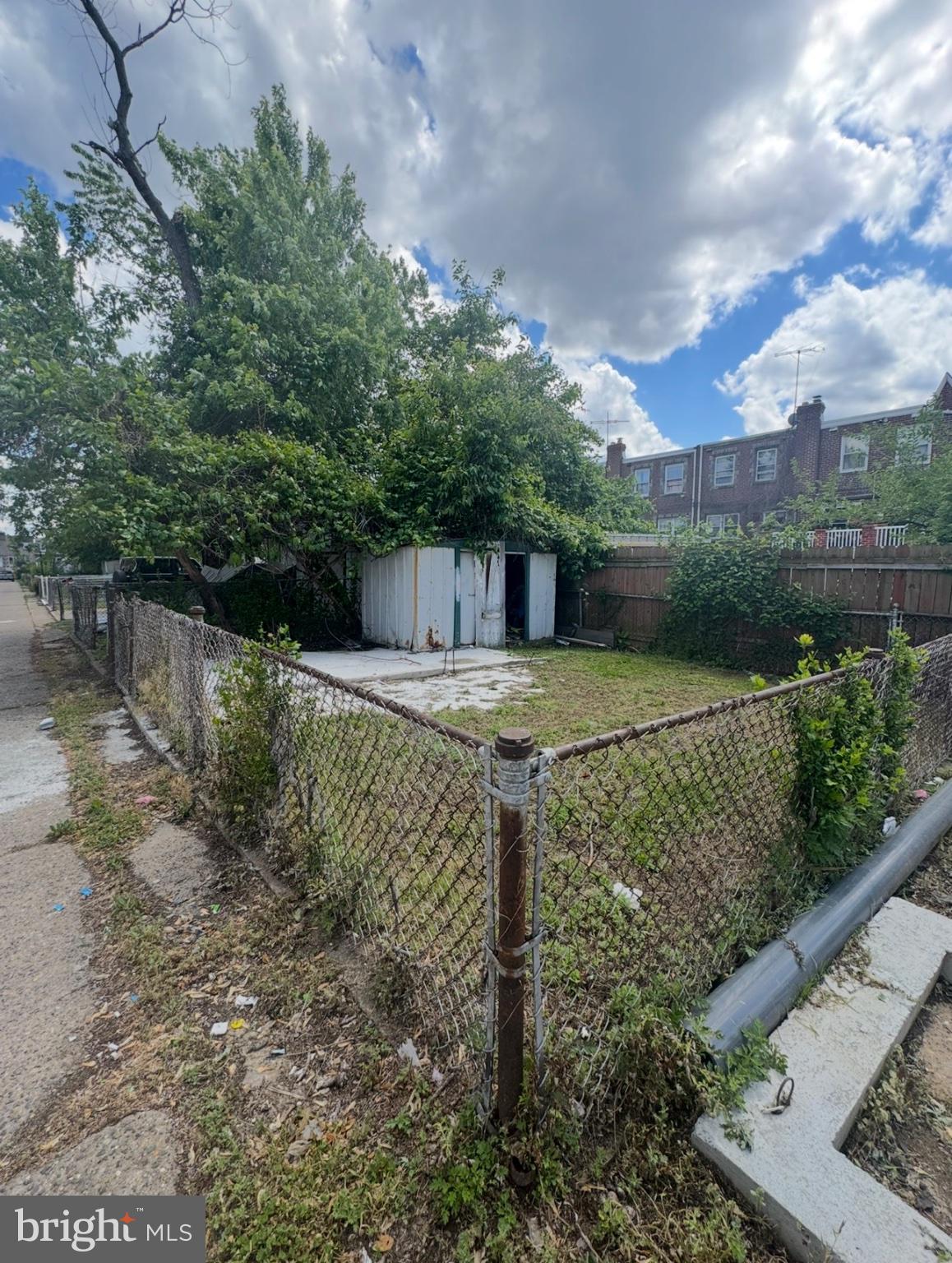 MAYFAIR - Residential
