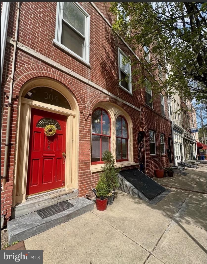 OLD CITY - Residential Lease