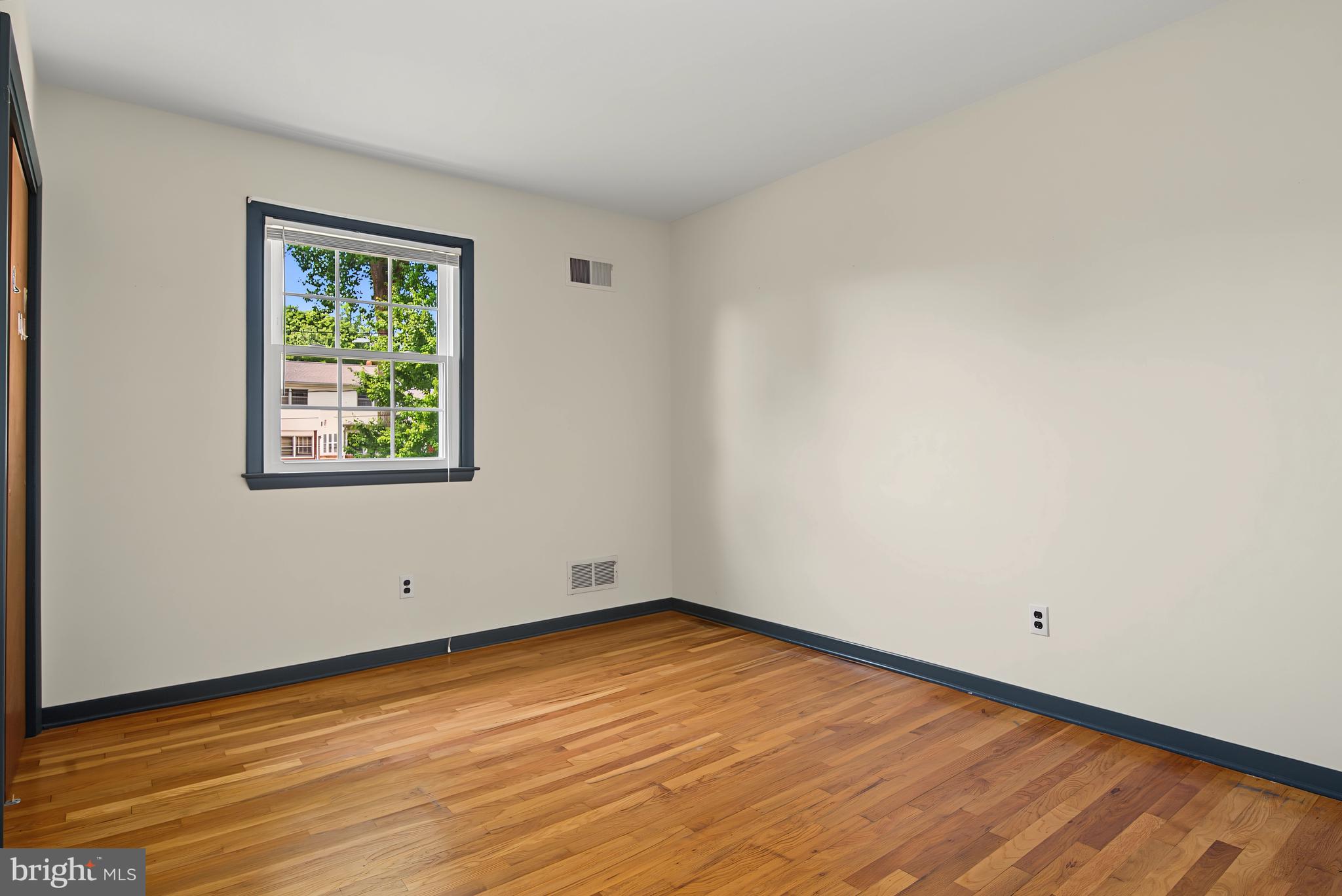 CHAPEL HILL - Residential