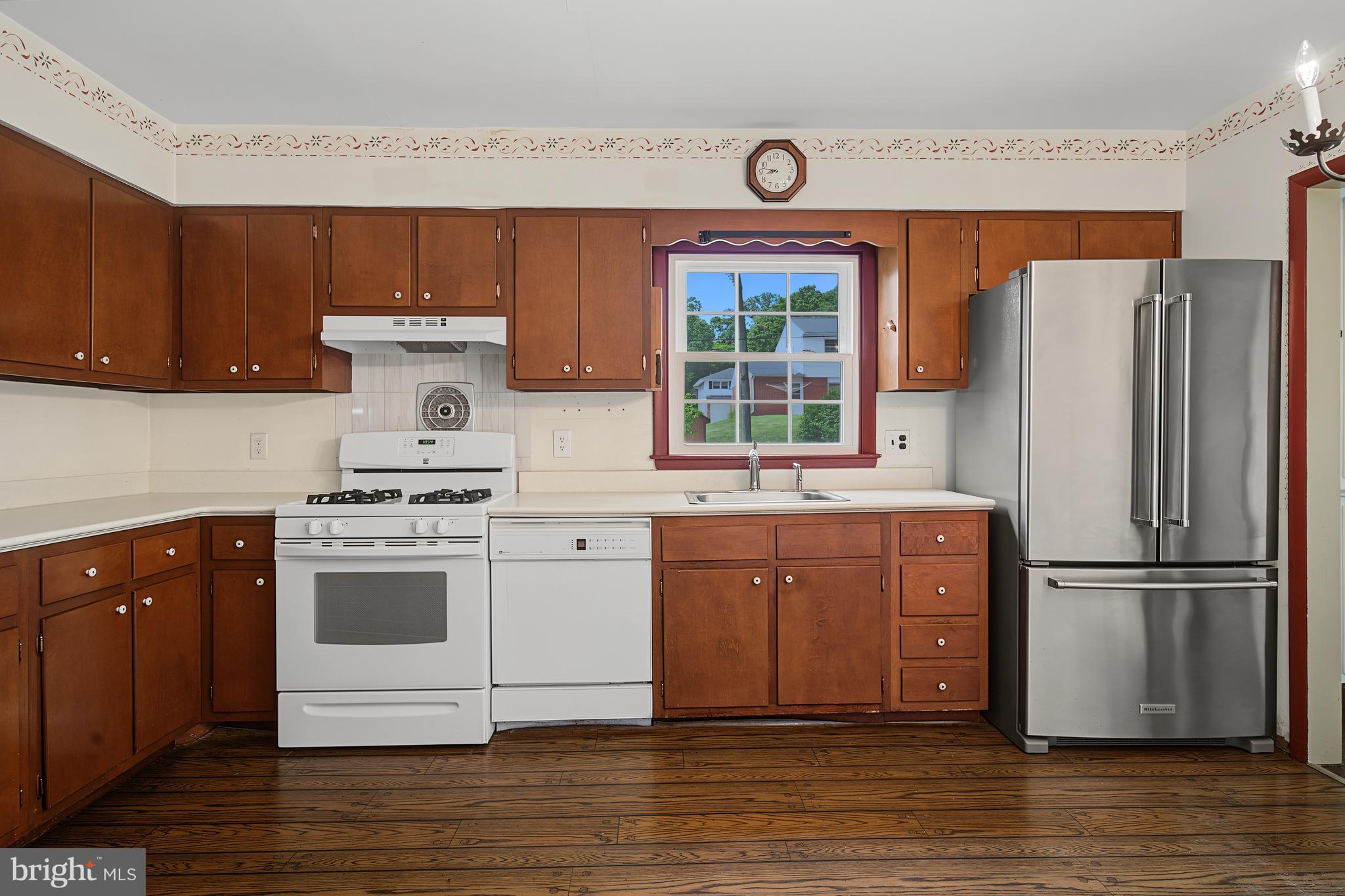 CHAPEL HILL - Residential