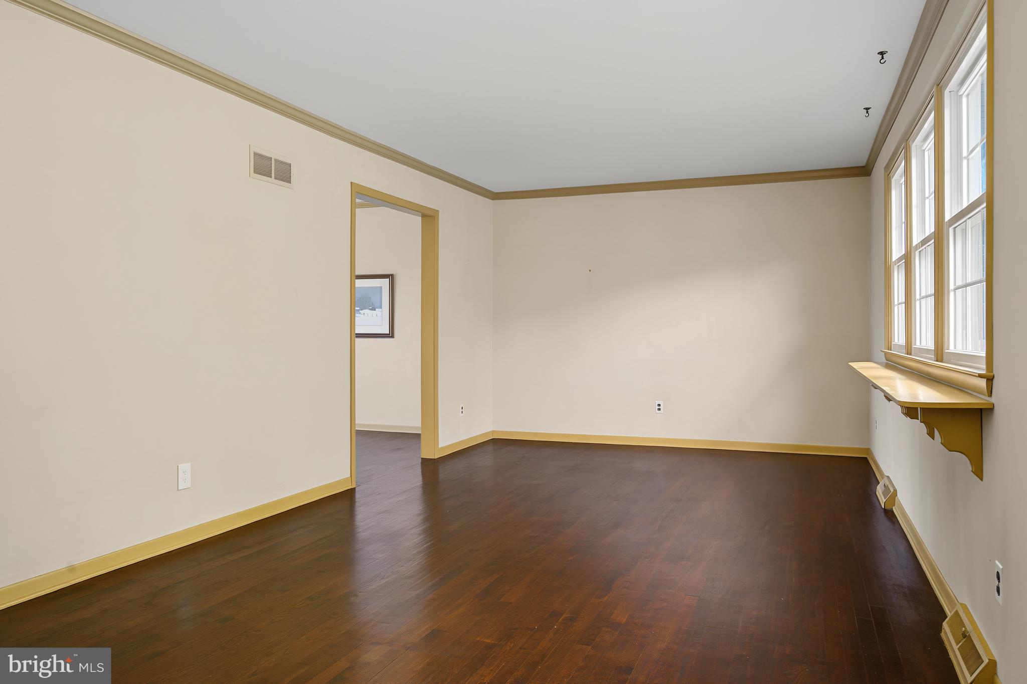 CHAPEL HILL - Residential