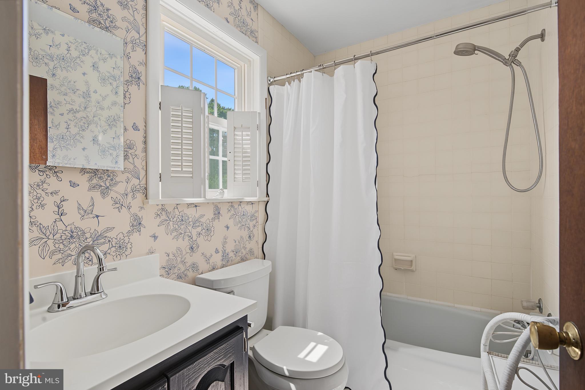 CHAPEL HILL - Residential