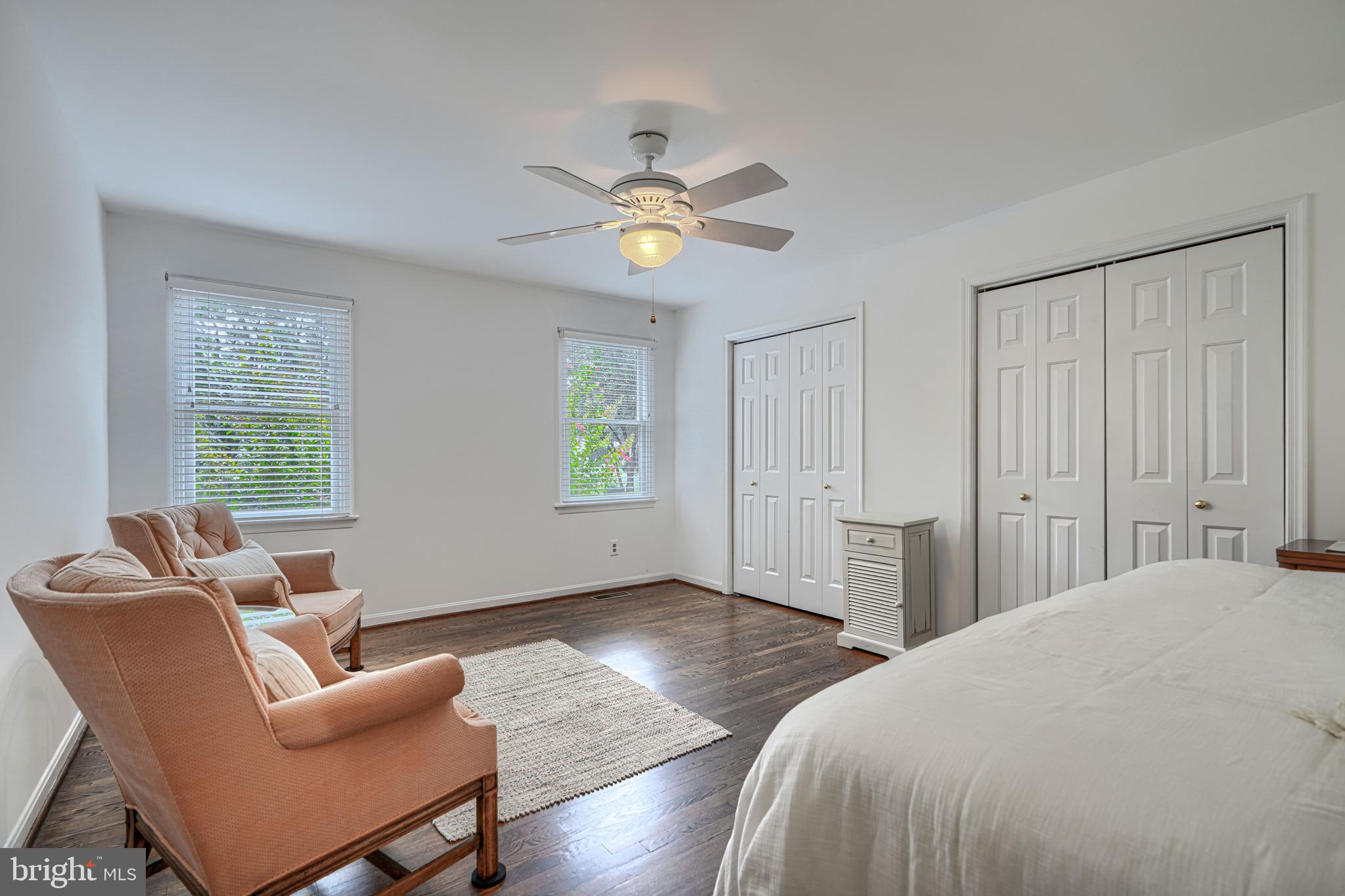 MANDOLAY - Residential