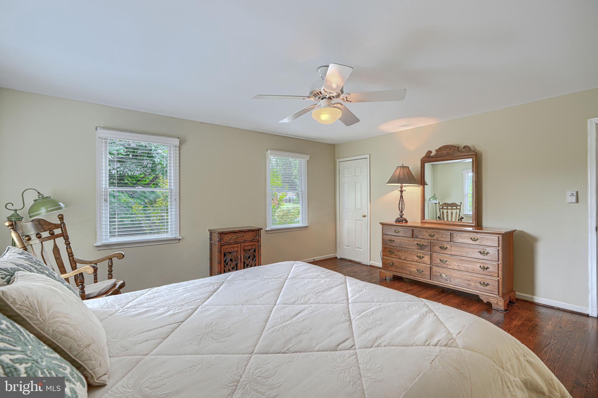 MANDOLAY - Residential
