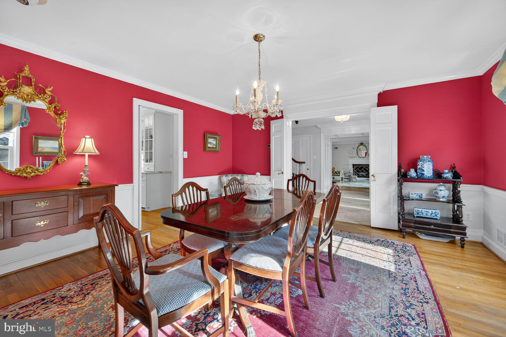 BANNOCKBURN ESTATES - Residential
