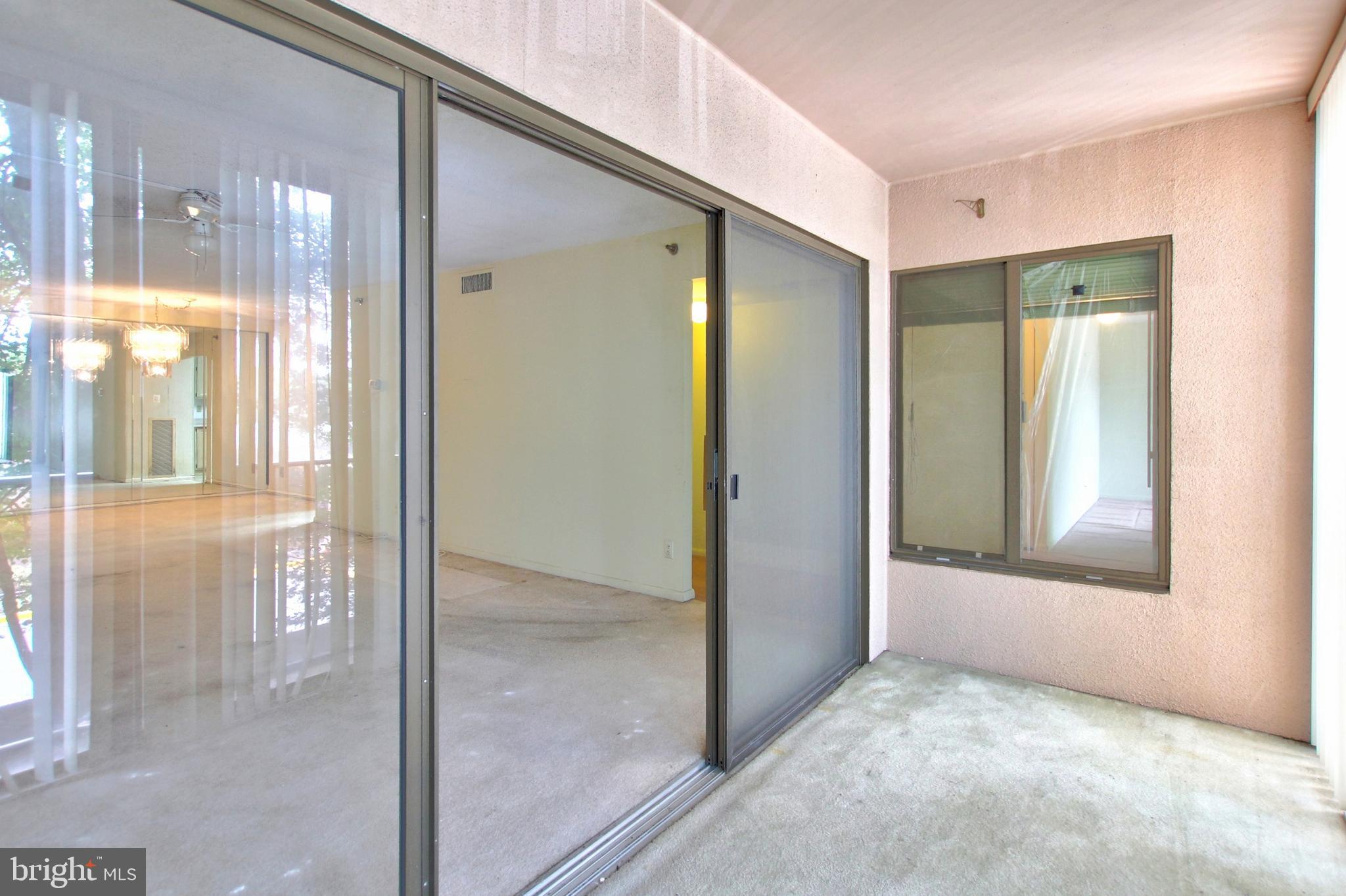 RACQUET CLUB - Residential
