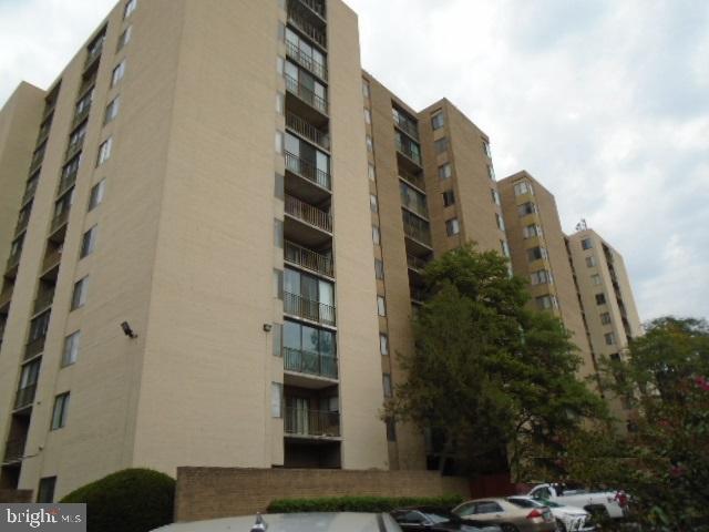 Priced to sell!! Beautiful high-rise condo, located in the highly sought-after Racquet Club Condominium Community! This 2BR/2BA offers a spacious living area. Relax on your private balcony and enjoy the beautiful view. Enjoy all the amenities that this community has to offer : outdoor pool, tennis courts, storage room, party room, mailroom, covered garage parking, gym. All utilities included in the condo fee! Fantastic location, close to D.C., College Park, Langley park, shopping, restaurants, the Metro station, major highways, I-495.