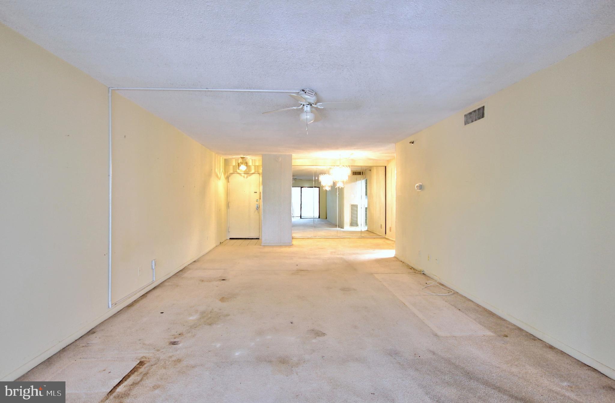 RACQUET CLUB - Residential