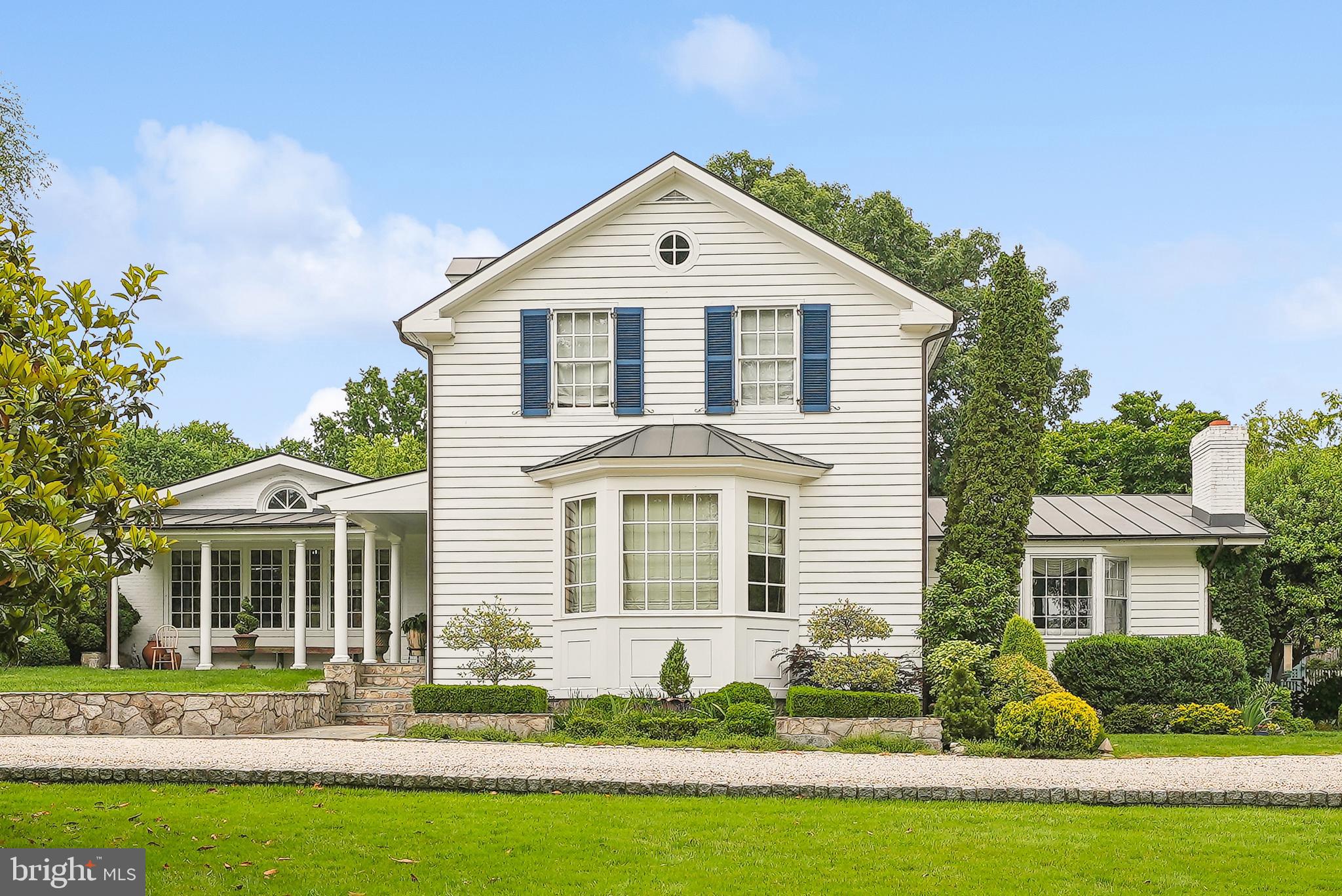 MANSION DRIVE - Residential