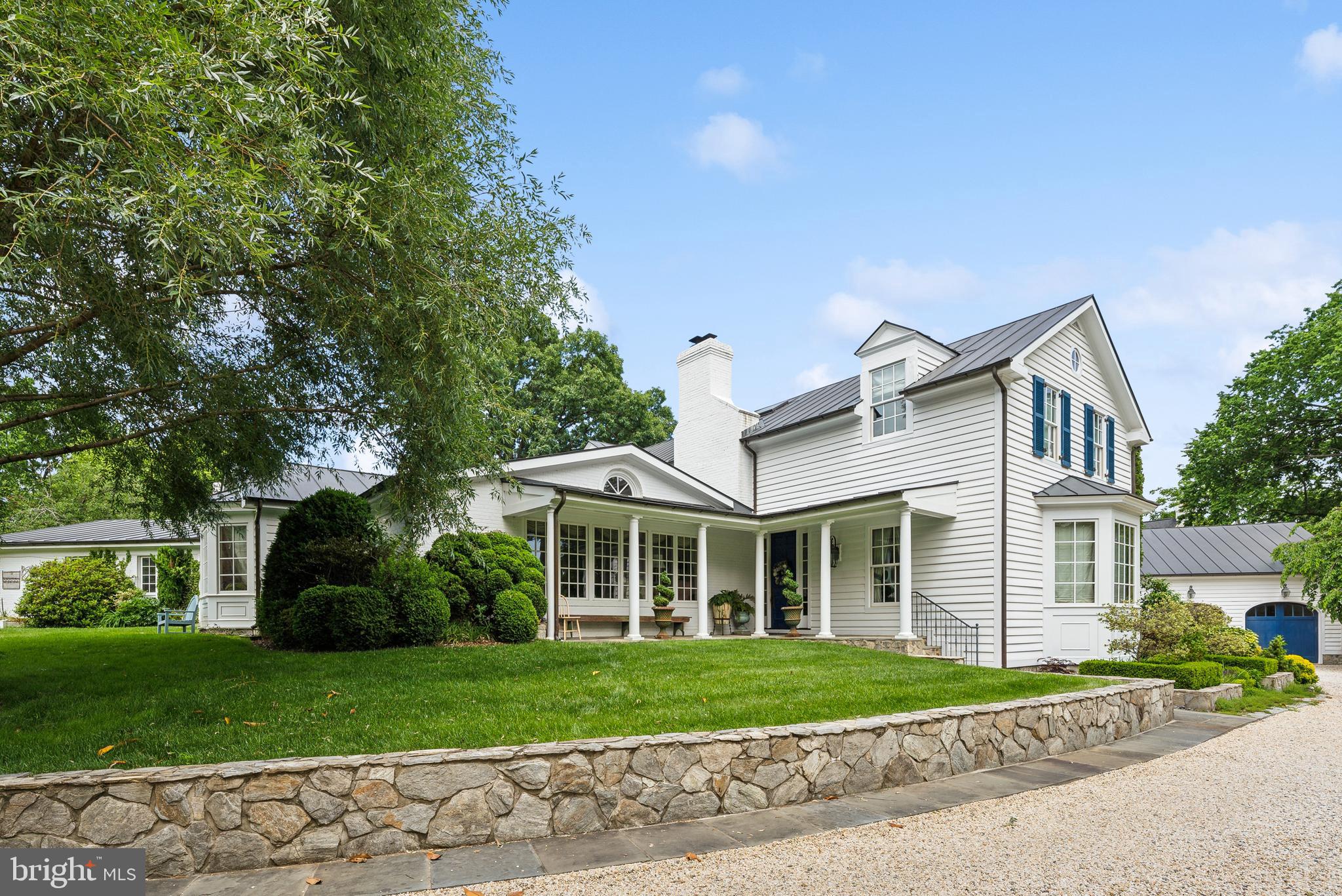 MANSION DRIVE - Residential