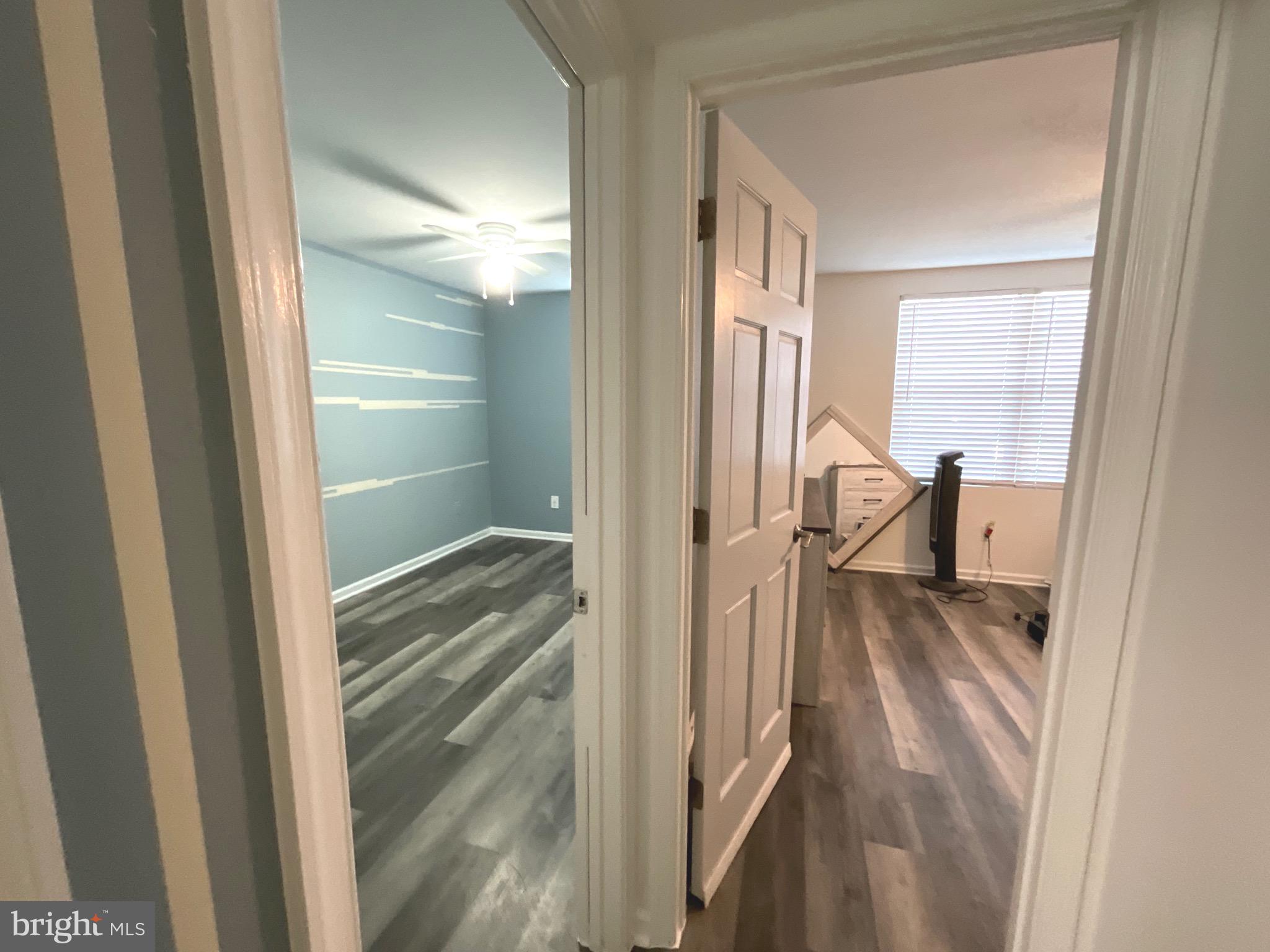 HUNTERS SQUARE - Residential