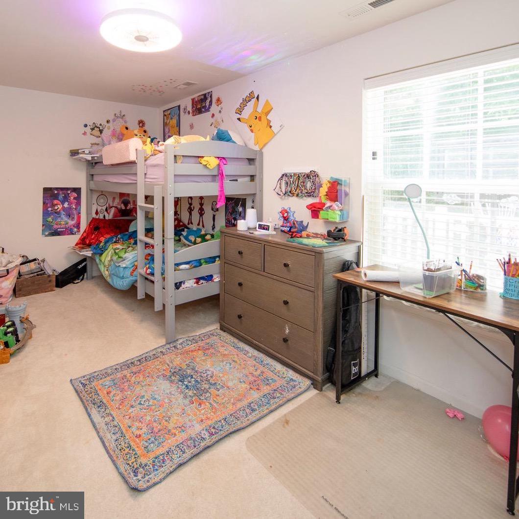 ALLYS MEADOW - Residential