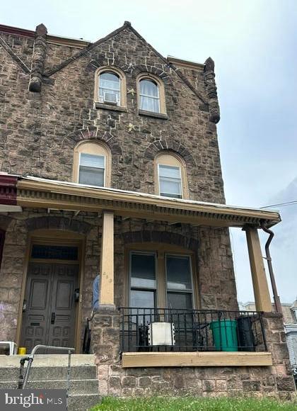 Solid and well maintained 2 unit with 4 garages! Great opportunity for cash flow investment. Large units with off street parking available in garages. More info soon.