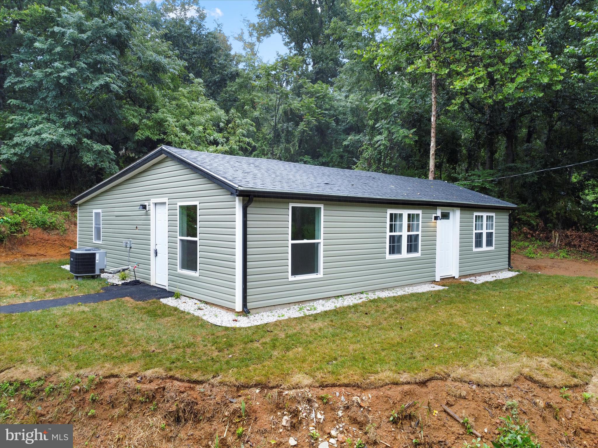 SHANNONDALE - Residential