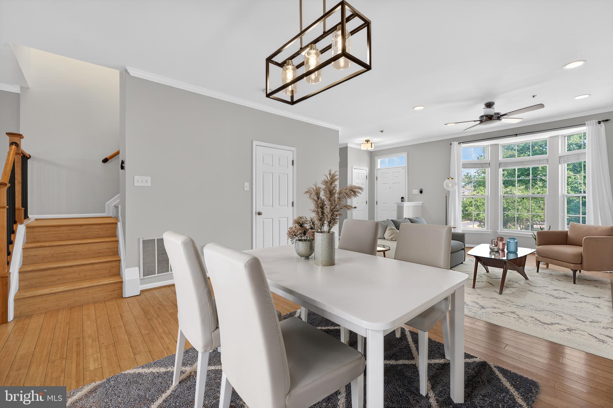 CLOVERLEAF CENTER - Residential