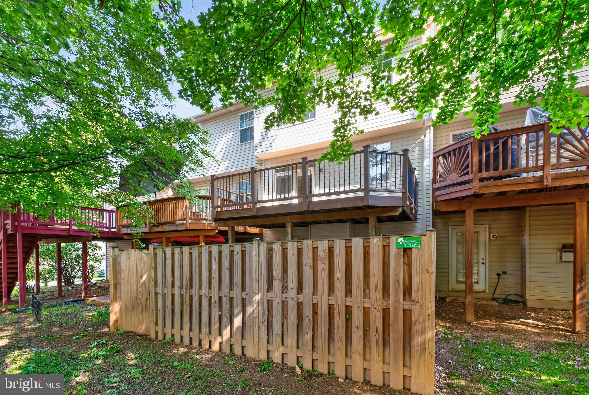 CLOVERLEAF CENTER - Residential