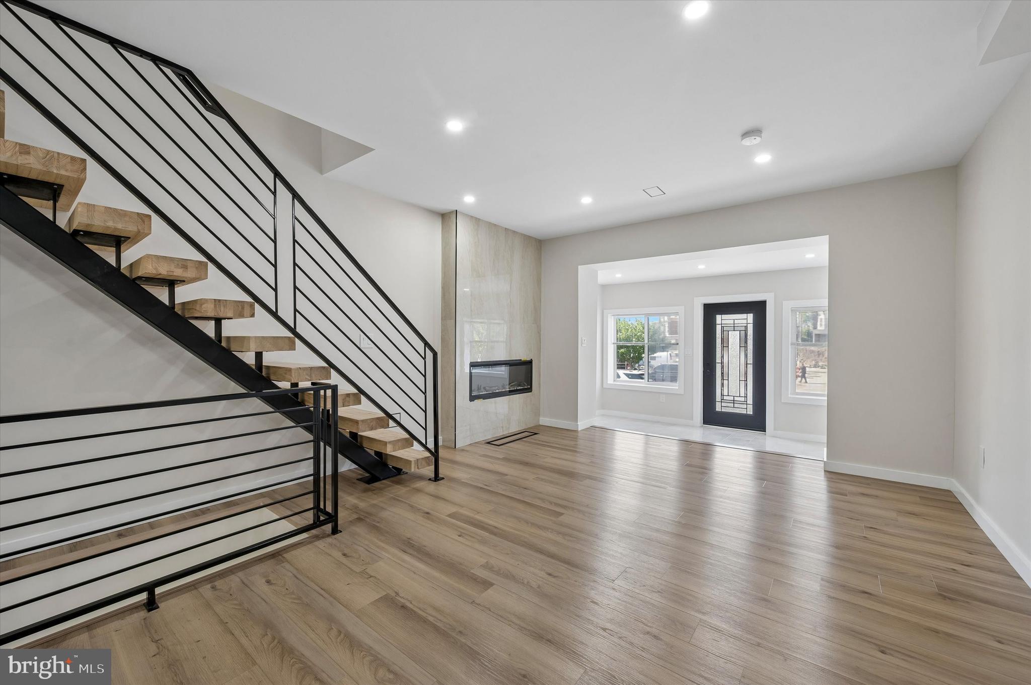 COBBS CREEK - Residential
