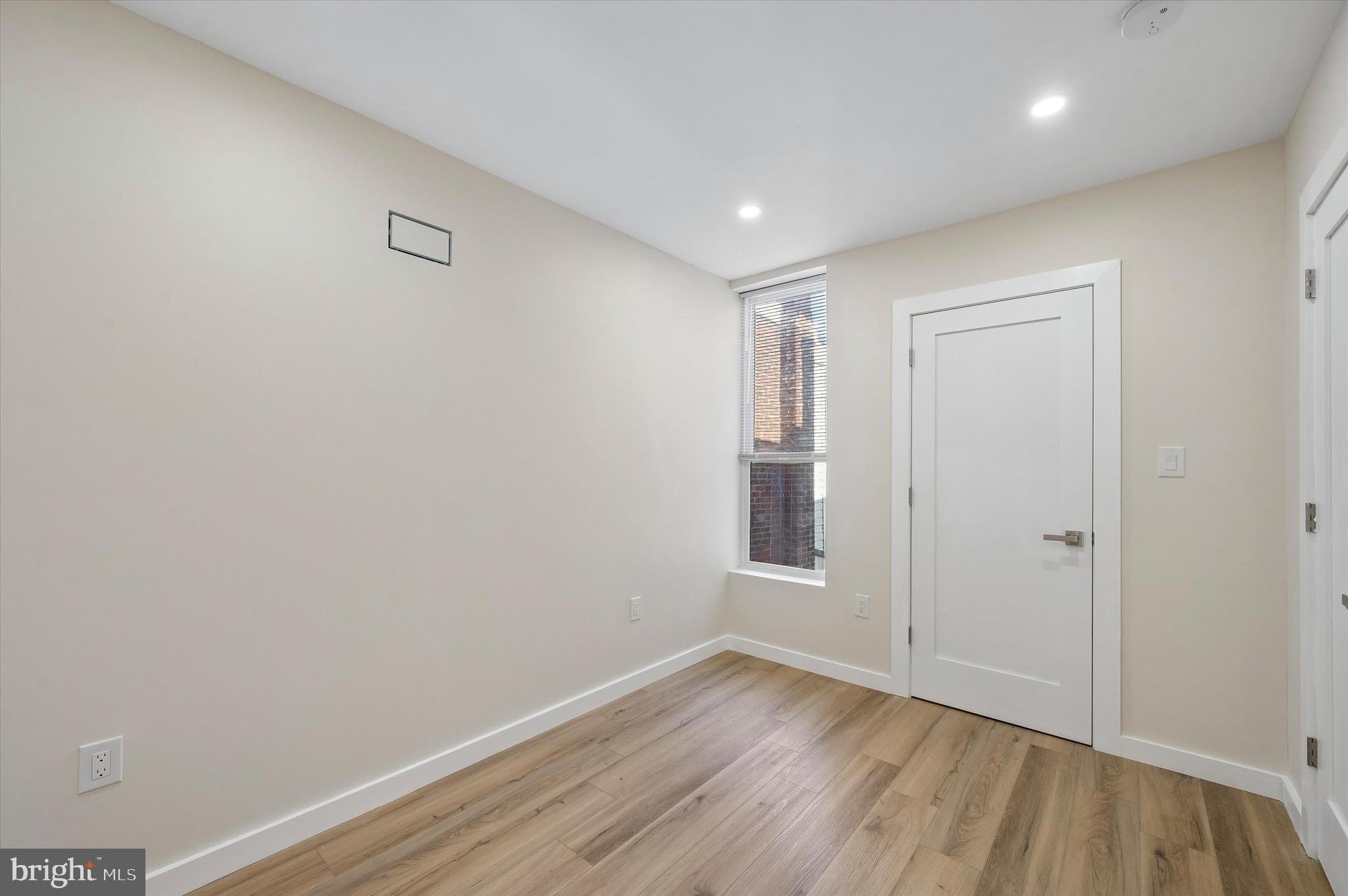 COBBS CREEK - Residential