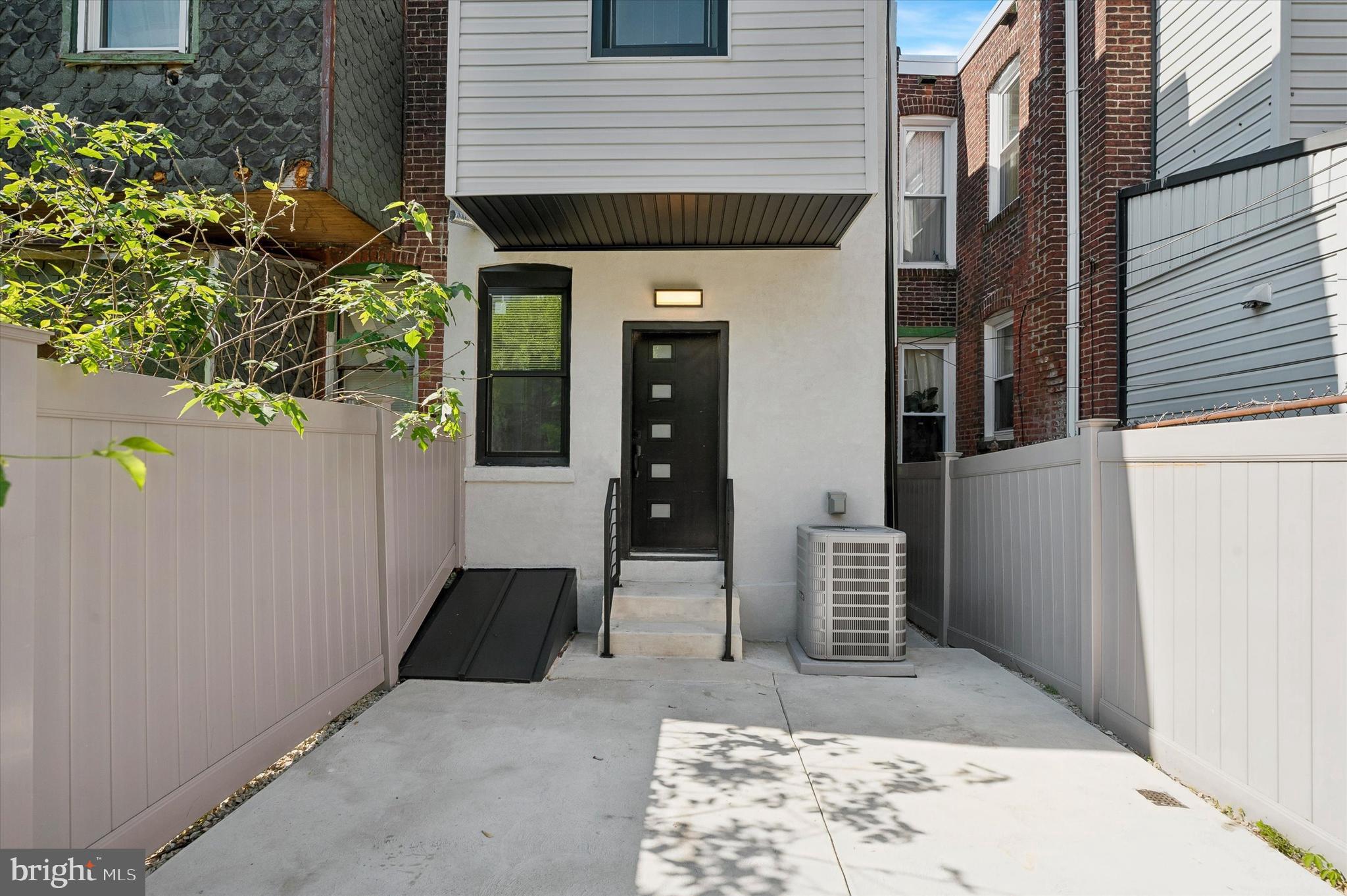 COBBS CREEK - Residential