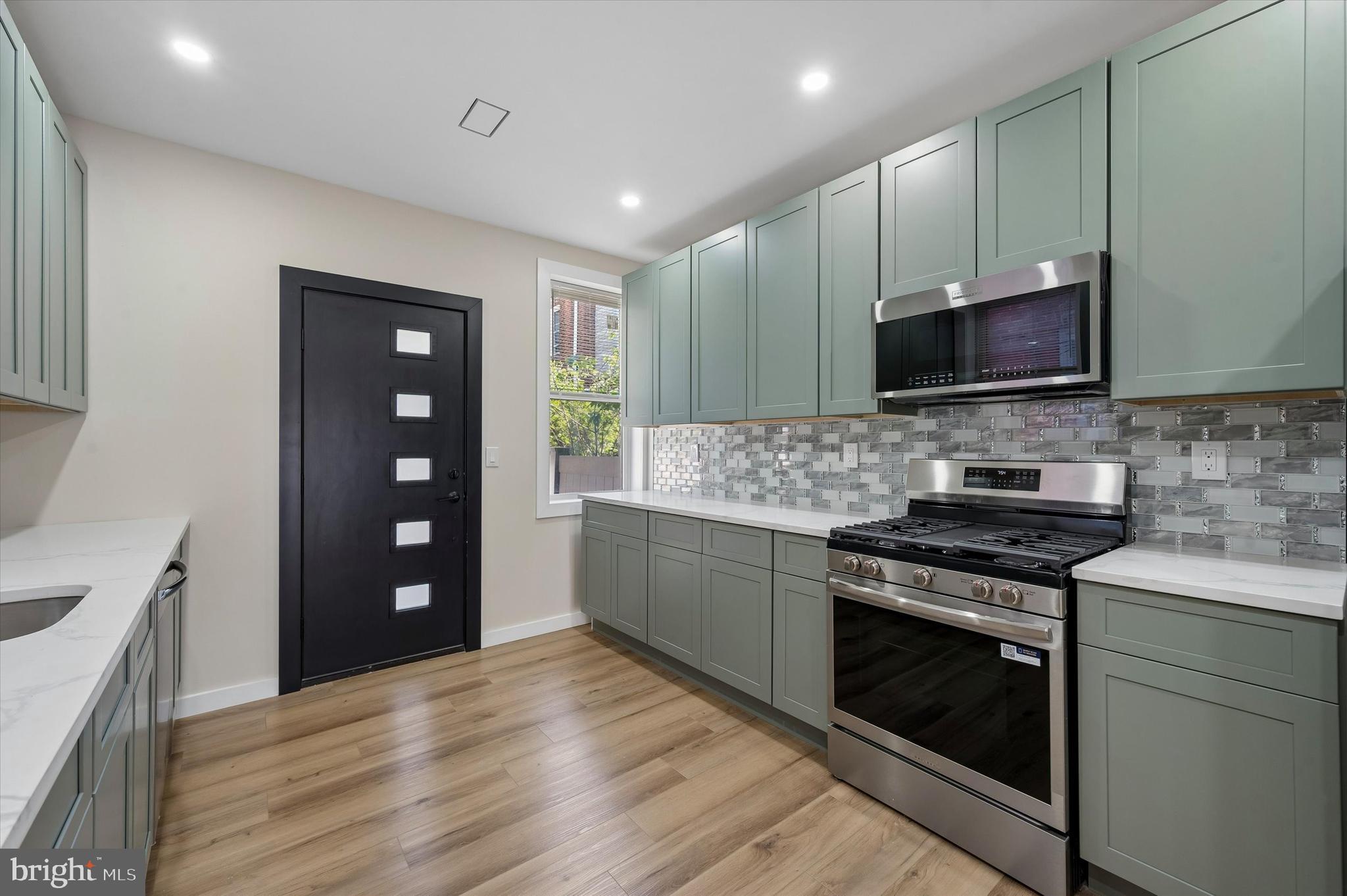 COBBS CREEK - Residential
