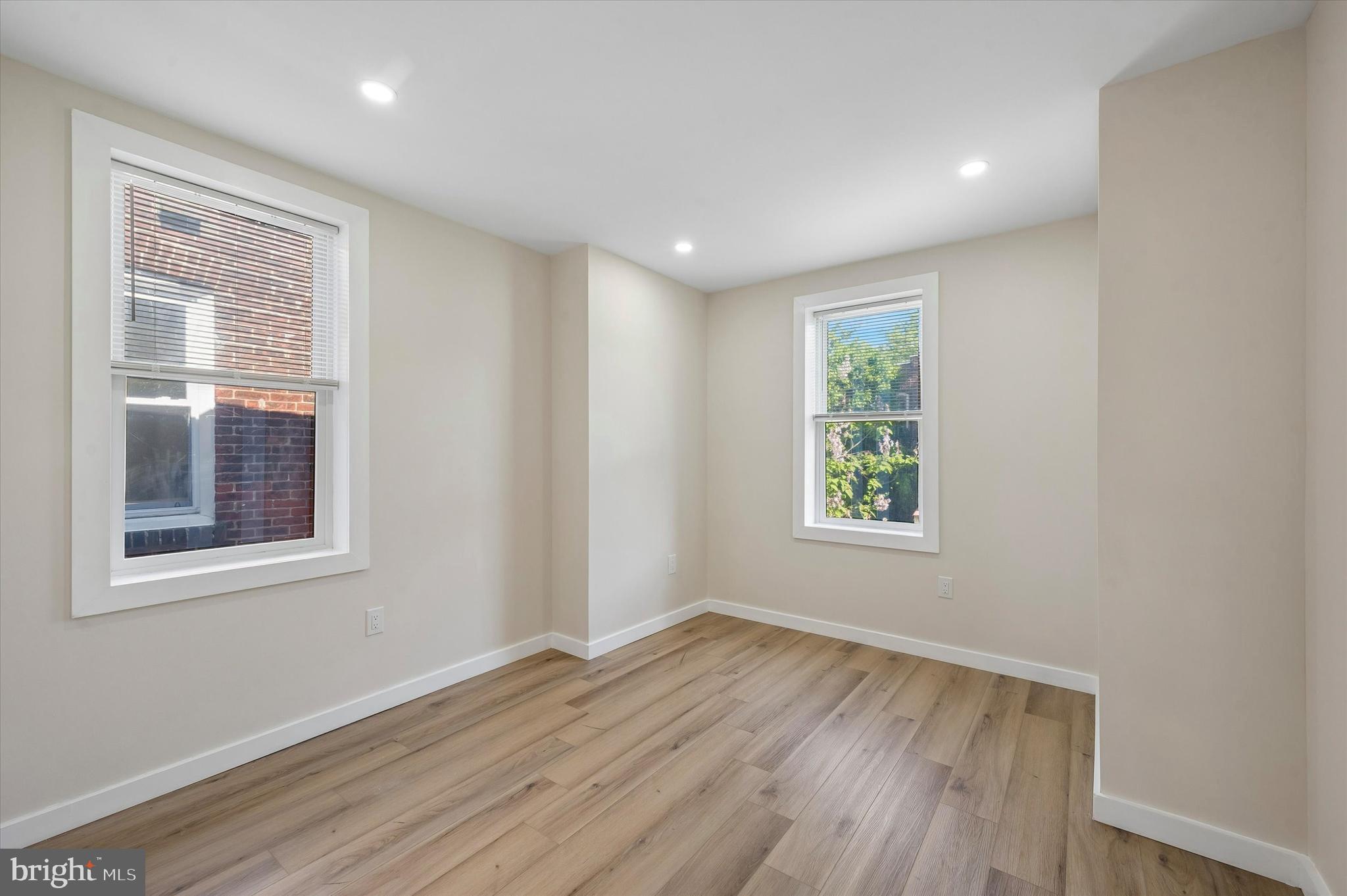 COBBS CREEK - Residential