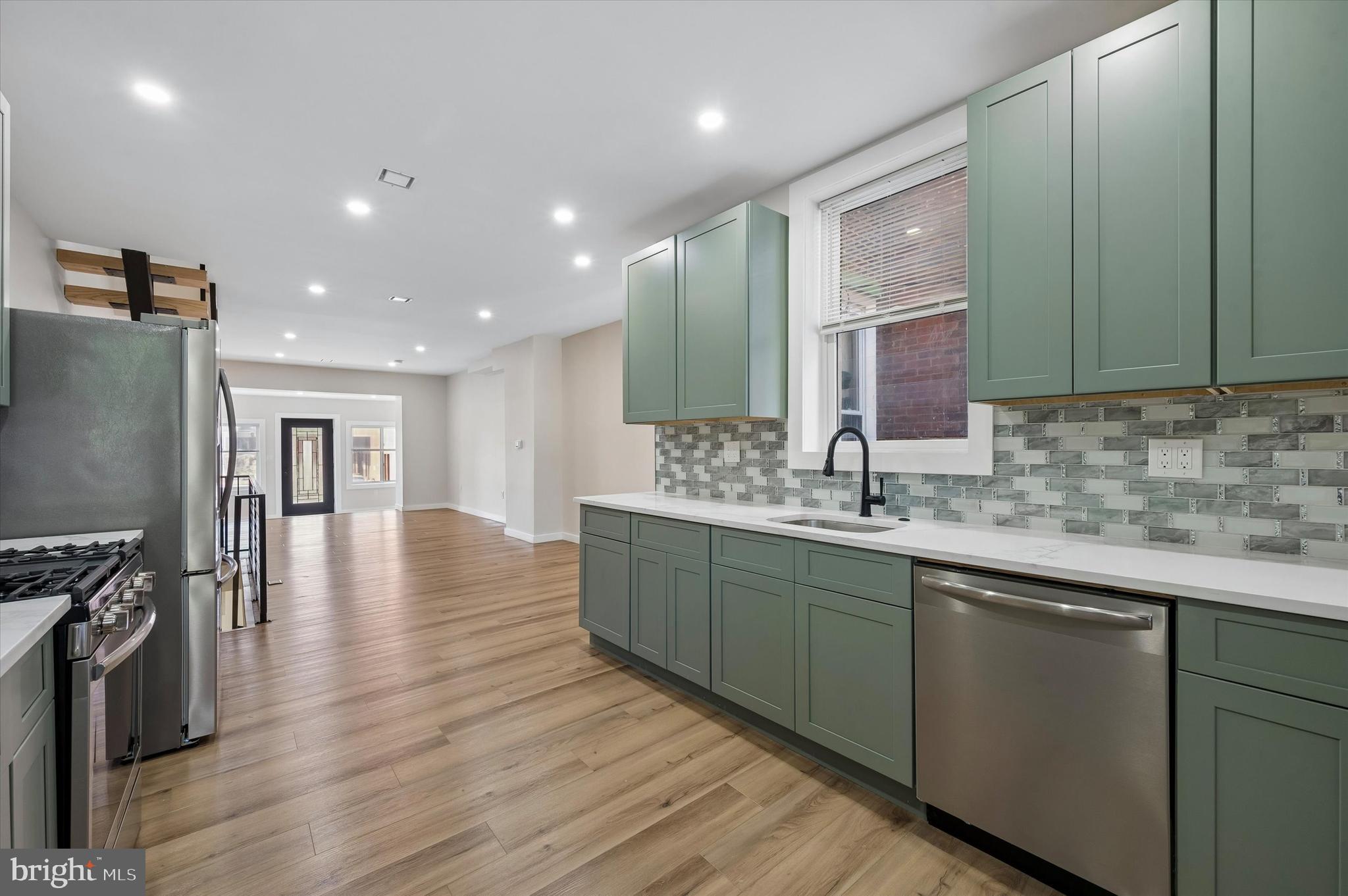 COBBS CREEK - Residential