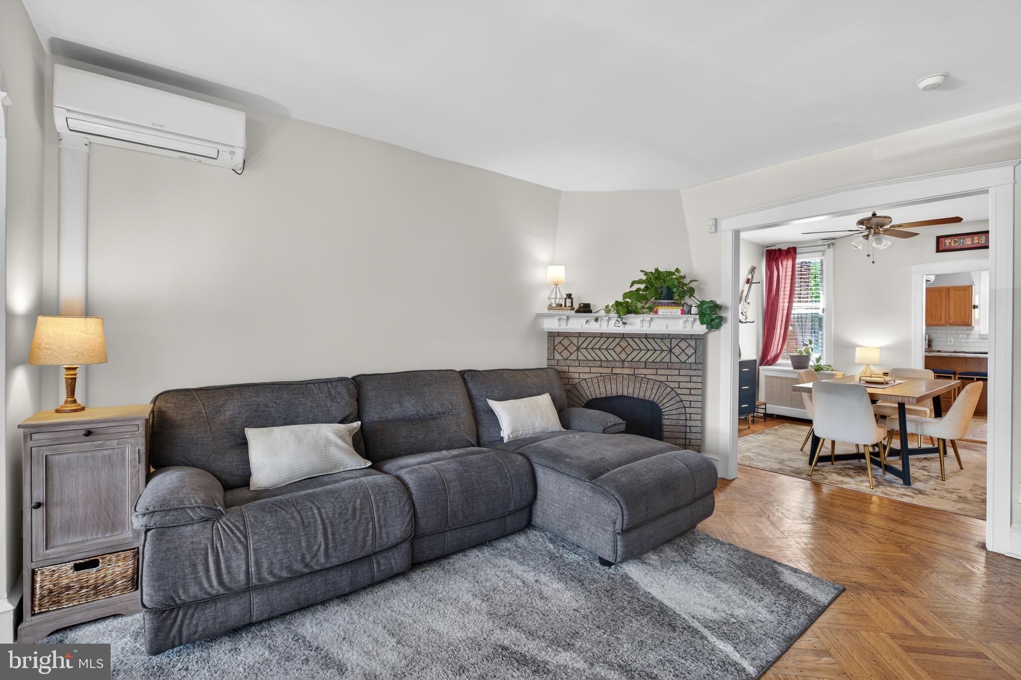 ROXBOROUGH - Residential