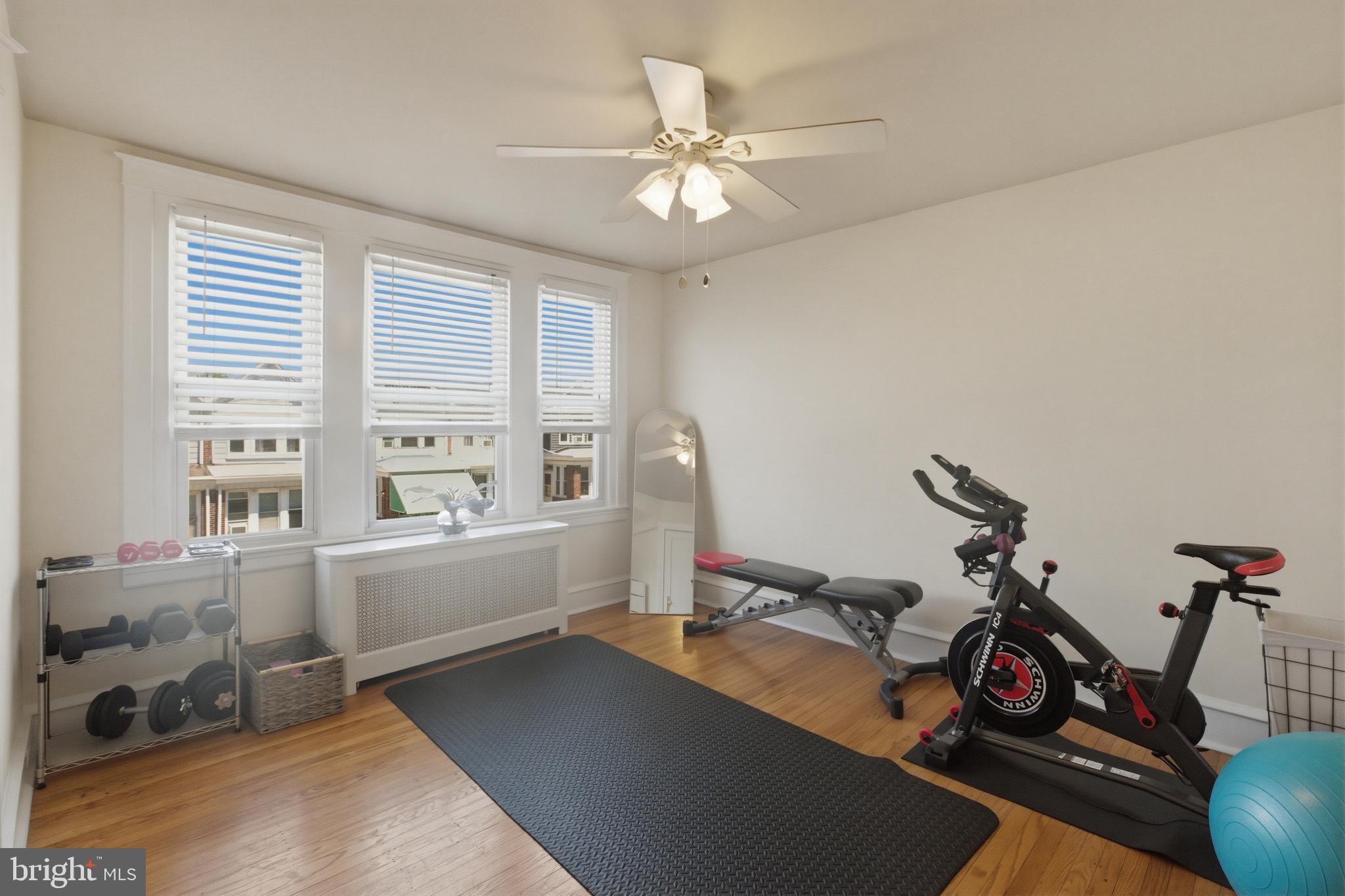ROXBOROUGH - Residential