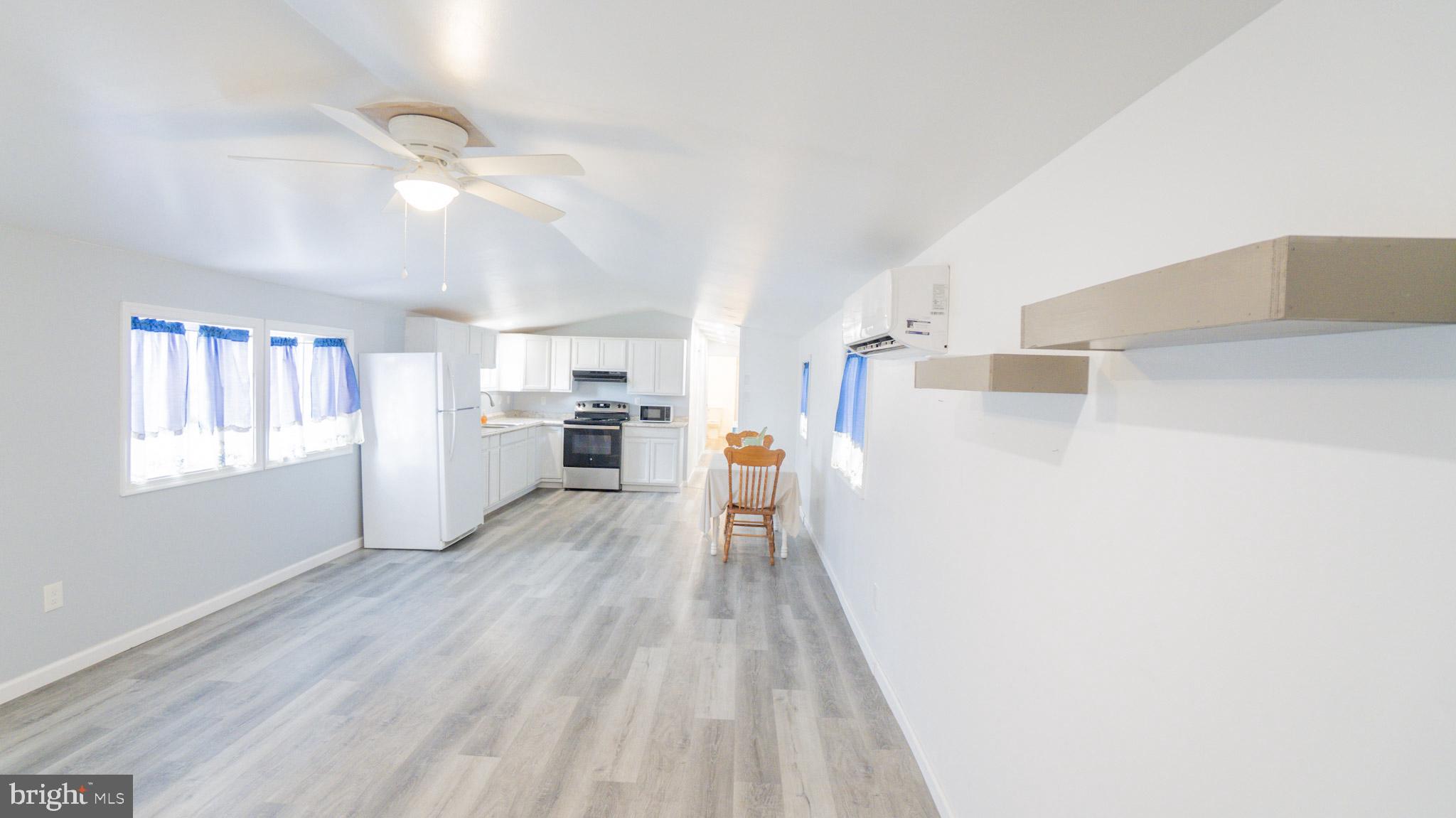 RIDGE PARK COMMUNITY - Residential
